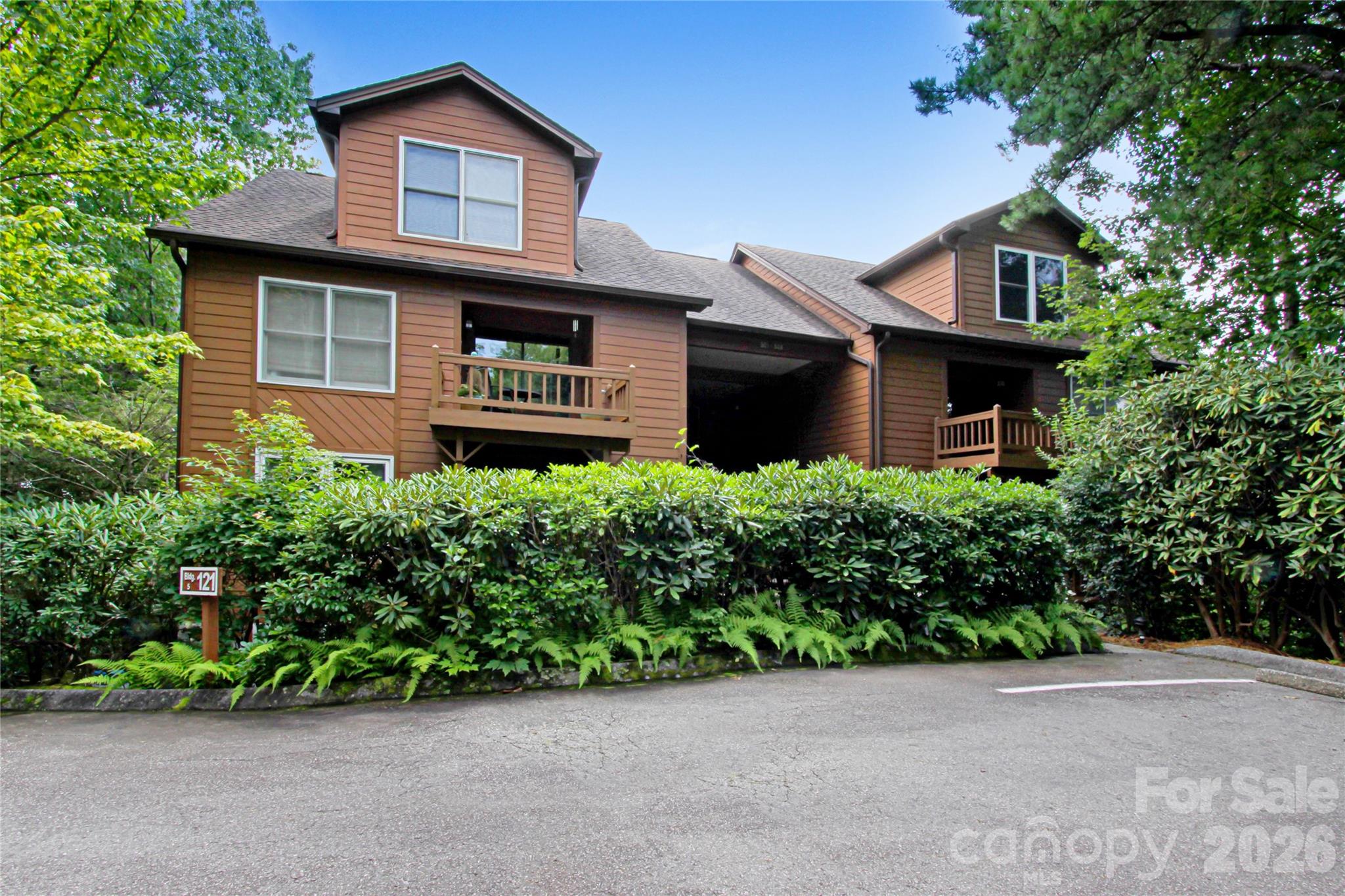 121 Toxaway Views Drive #504 — Lake Toxaway