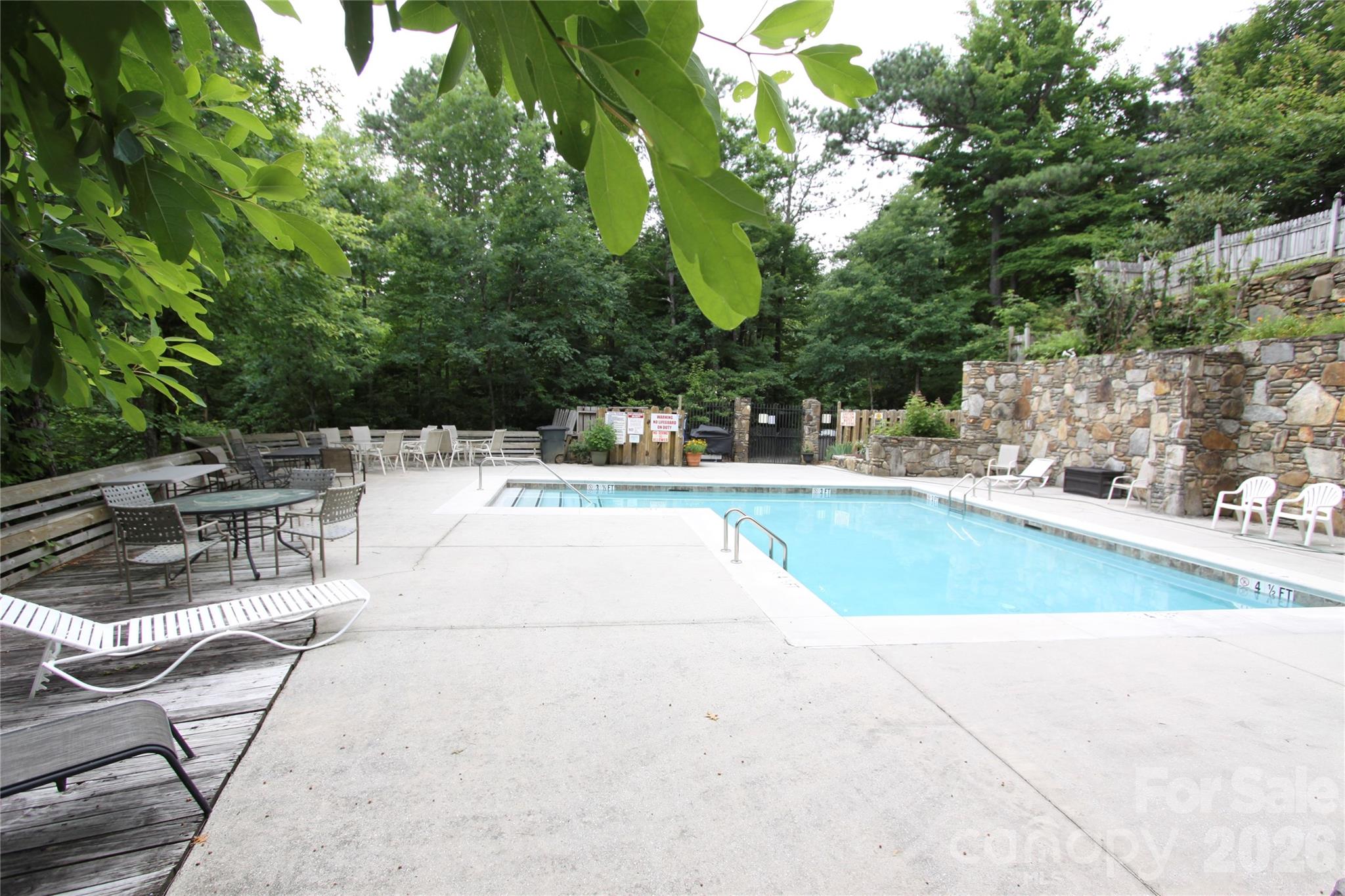 121 Toxaway Views Drive #504 — Lake Toxaway