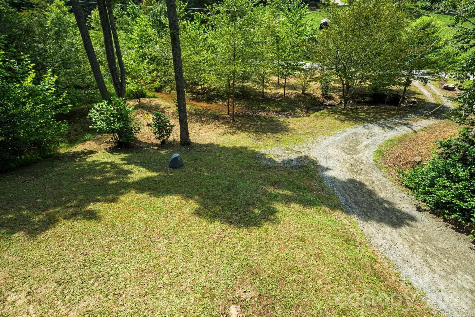 382 Paint Fork Road — Barnardsville