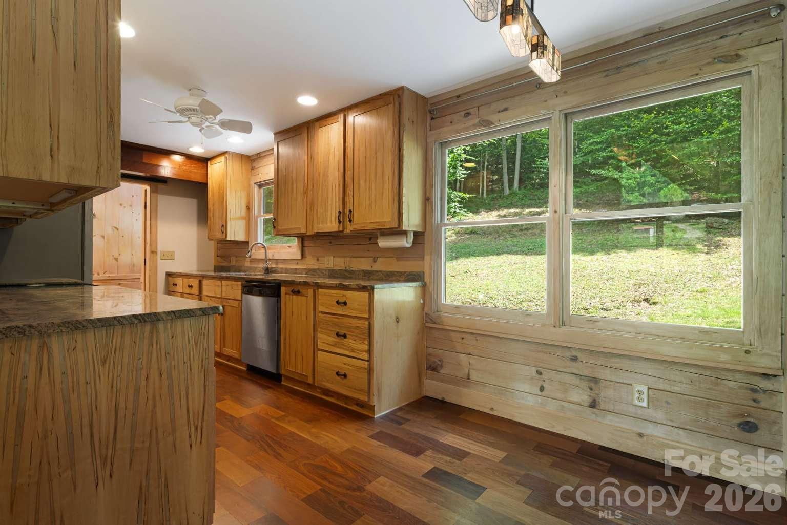 382 Paint Fork Road — Barnardsville