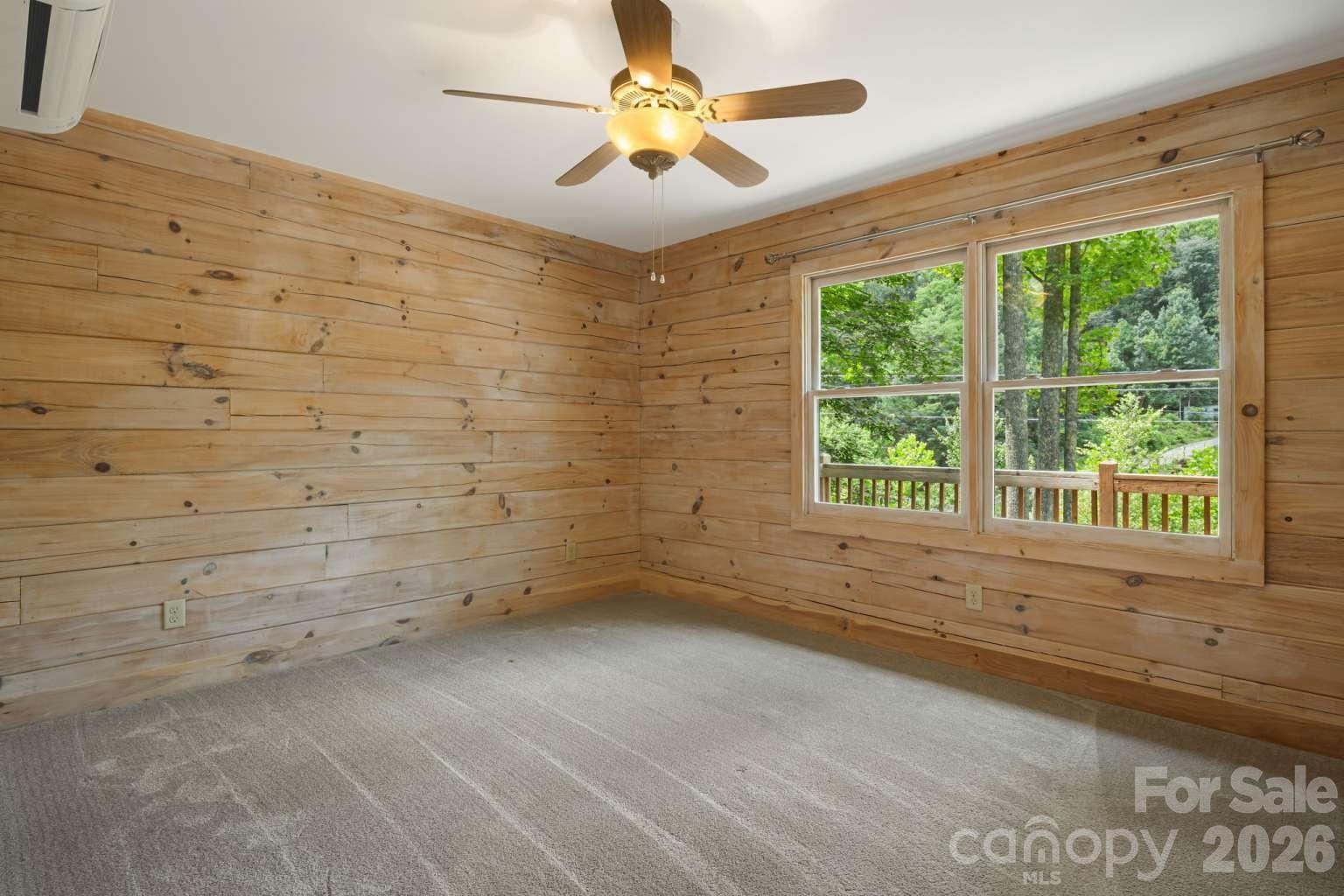 382 Paint Fork Road — Barnardsville