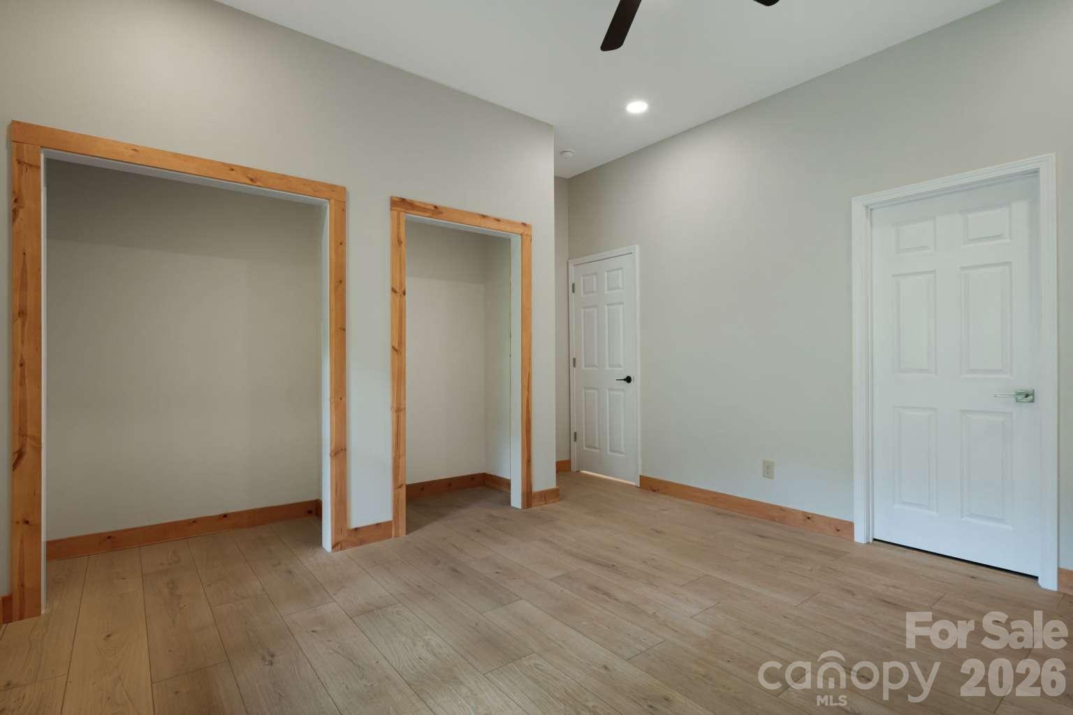 382 Paint Fork Road — Barnardsville