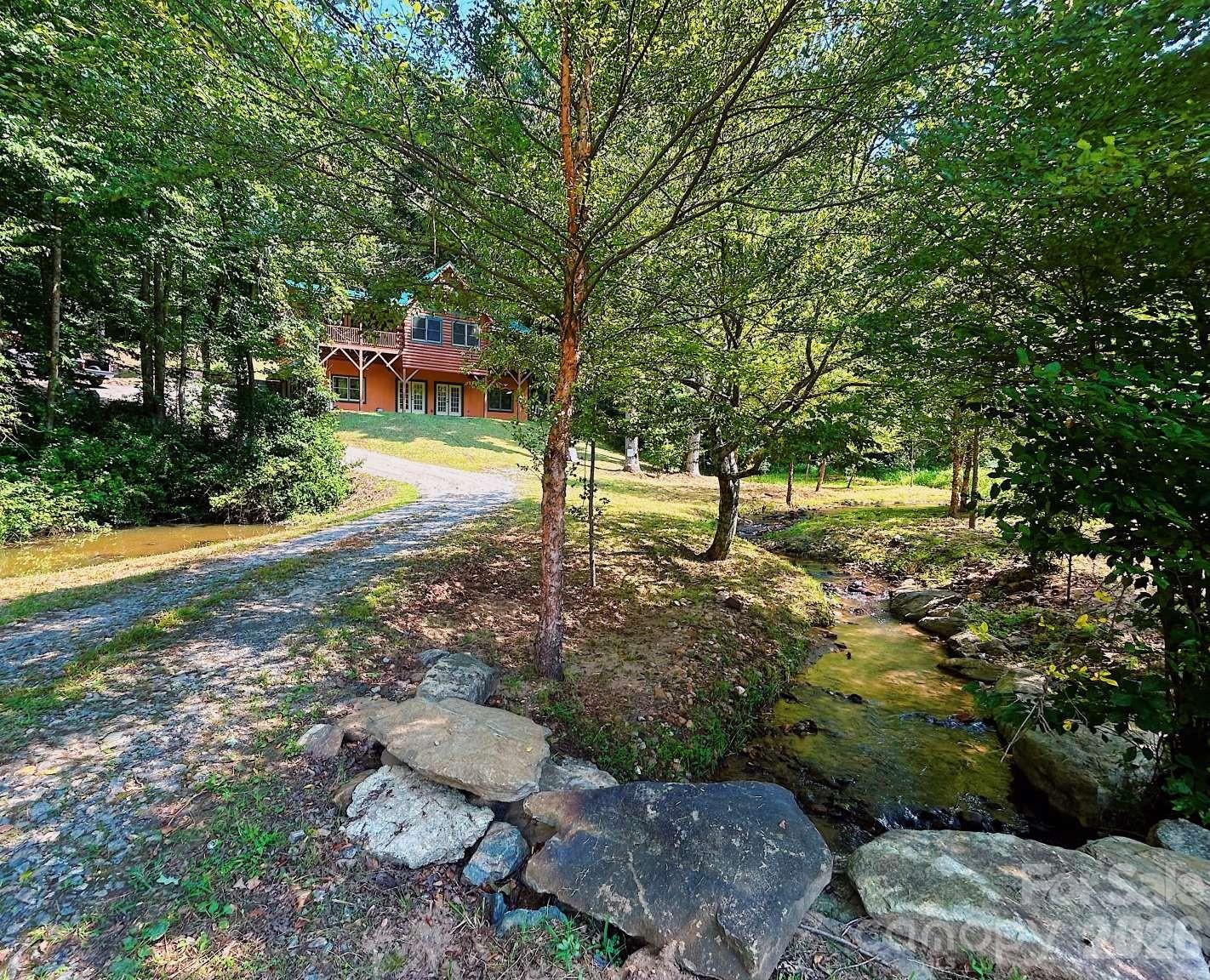382 Paint Fork Road — Barnardsville