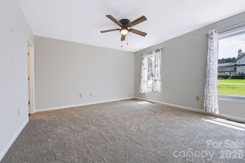 5139 Butner Drive — Hickory