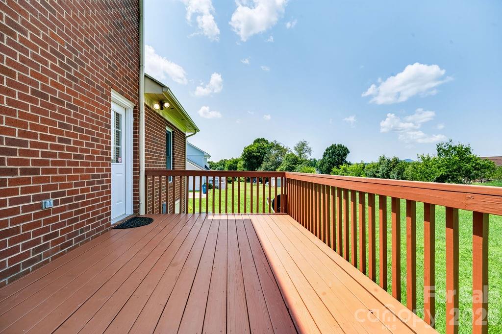 5139 Butner Drive — Hickory
