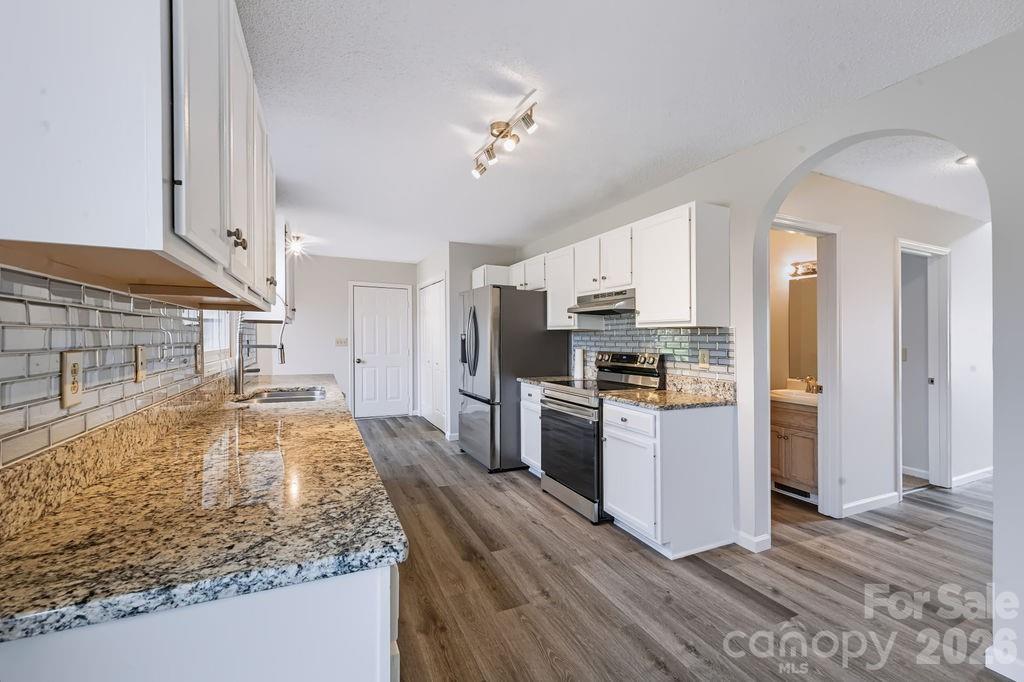 5139 Butner Drive — Hickory