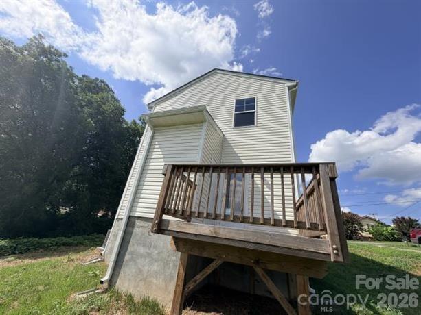 211 E 8th Avenue — Gastonia