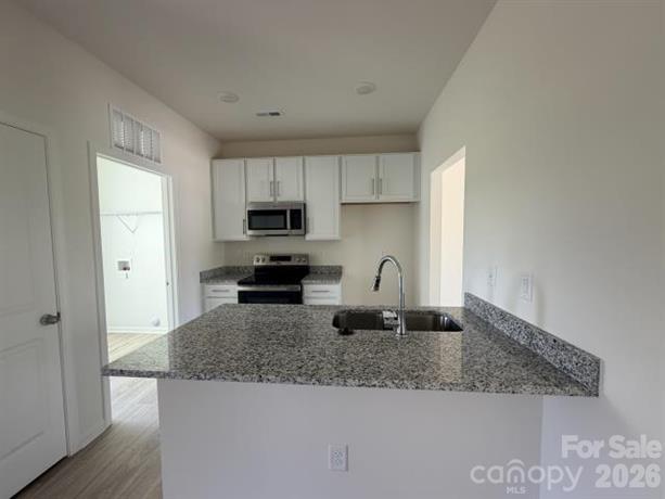 211 E 8th Avenue — Gastonia