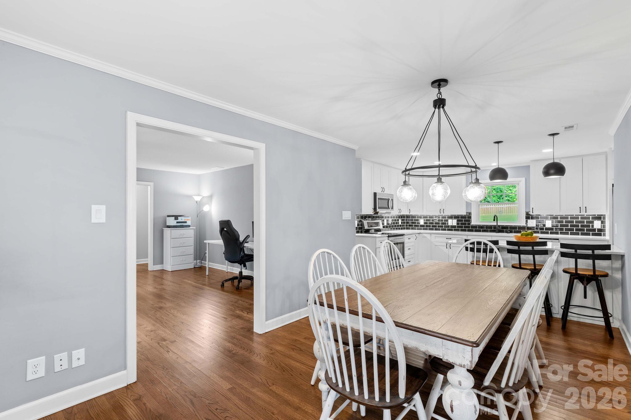 140 Spicewood Lane — Salisbury