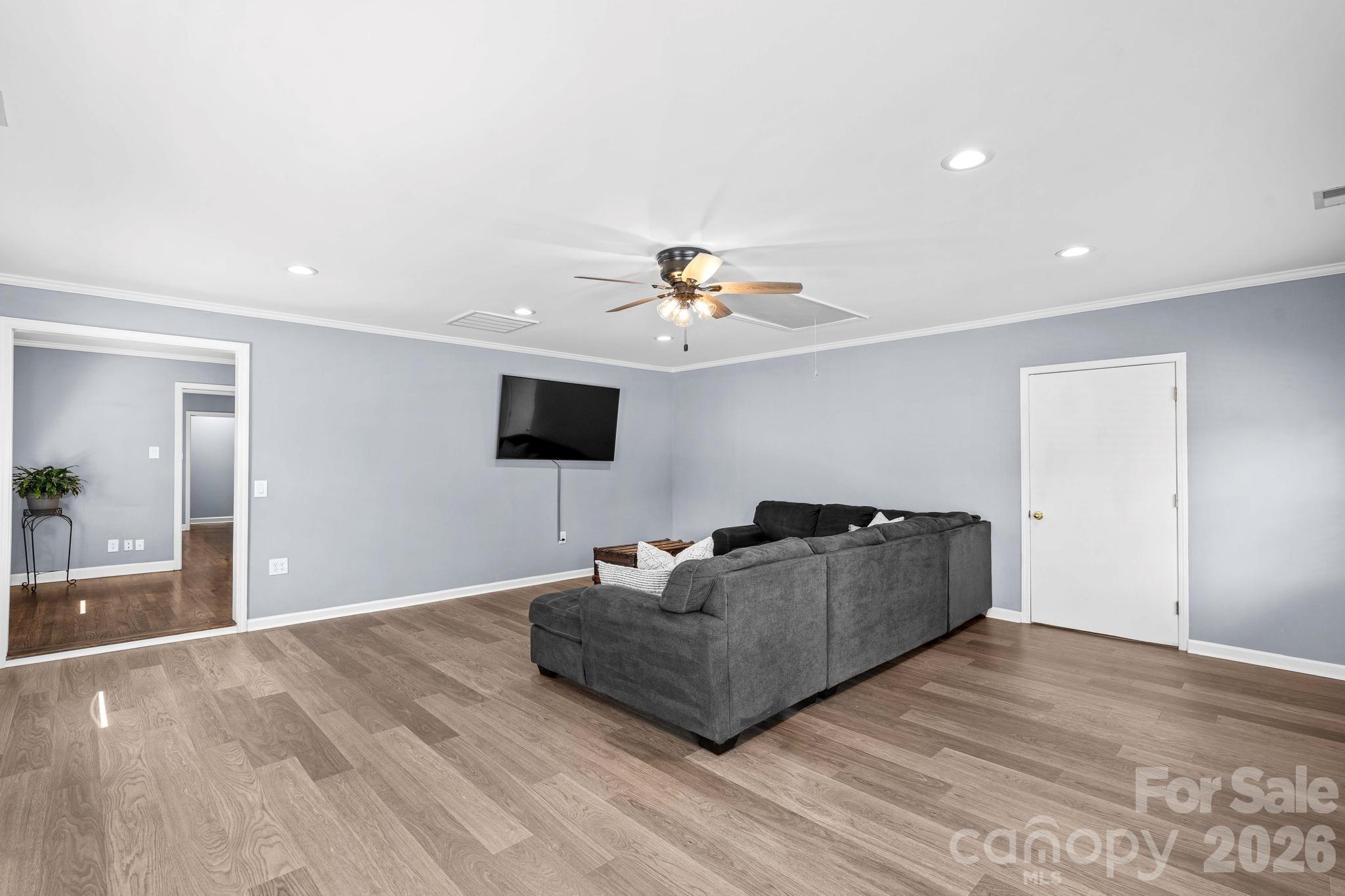 140 Spicewood Lane — Salisbury