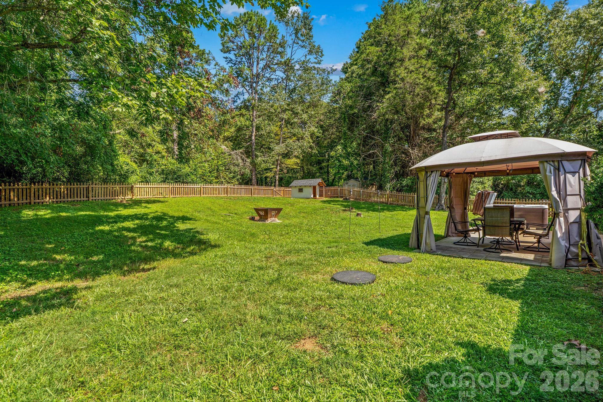 140 Spicewood Lane — Salisbury
