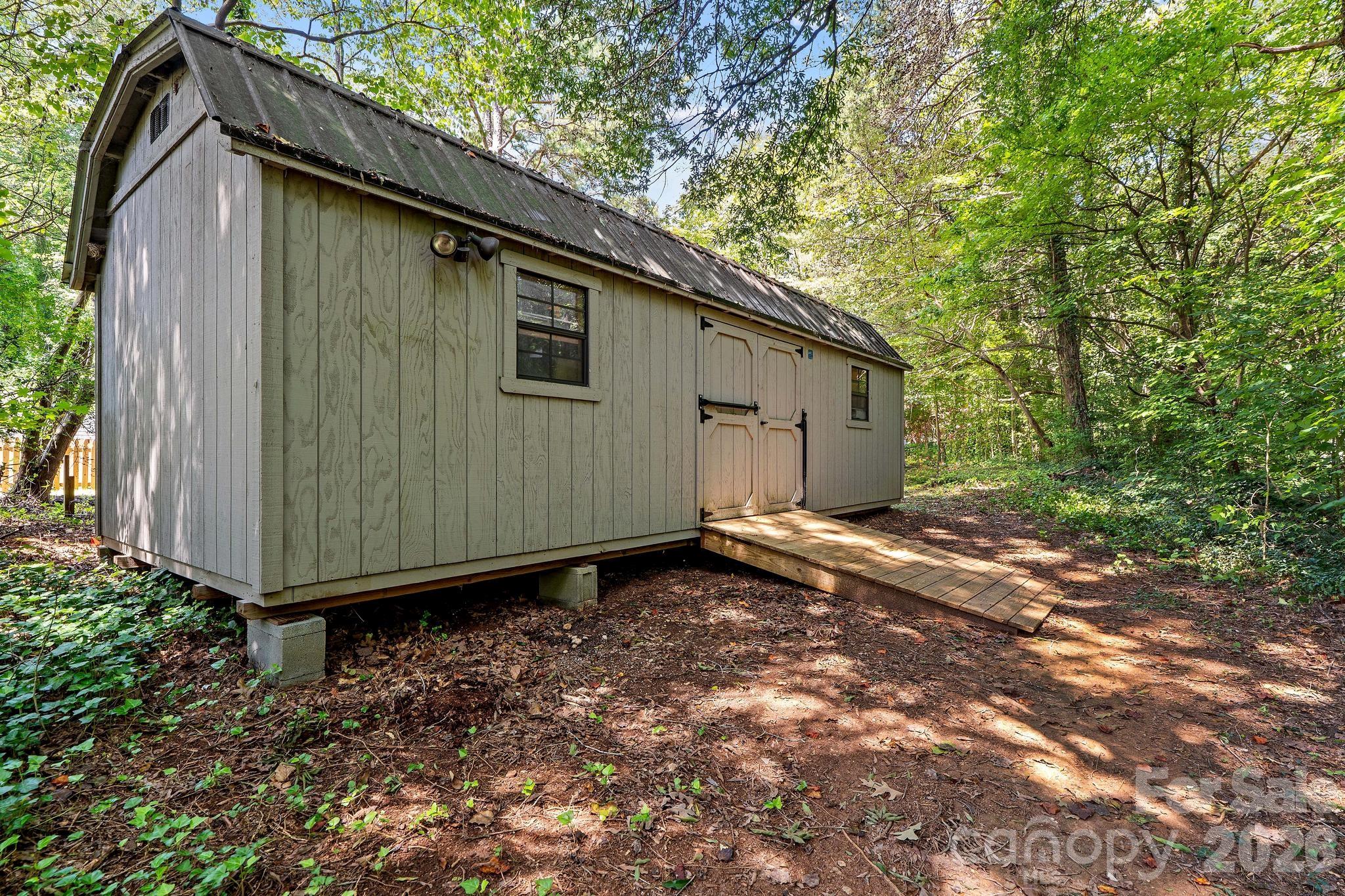 140 Spicewood Lane — Salisbury