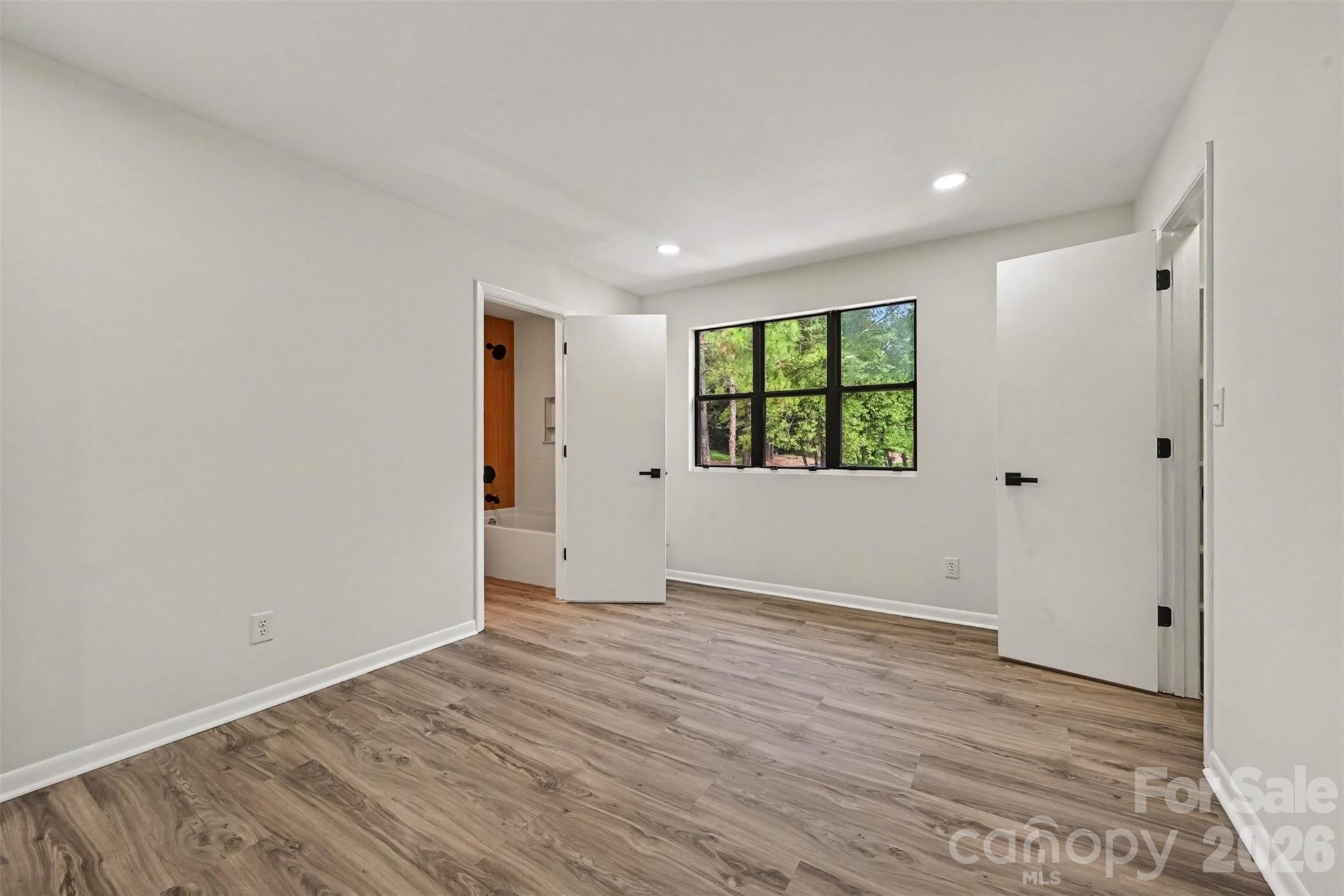 8027 Cedar Glen Drive — Charlotte