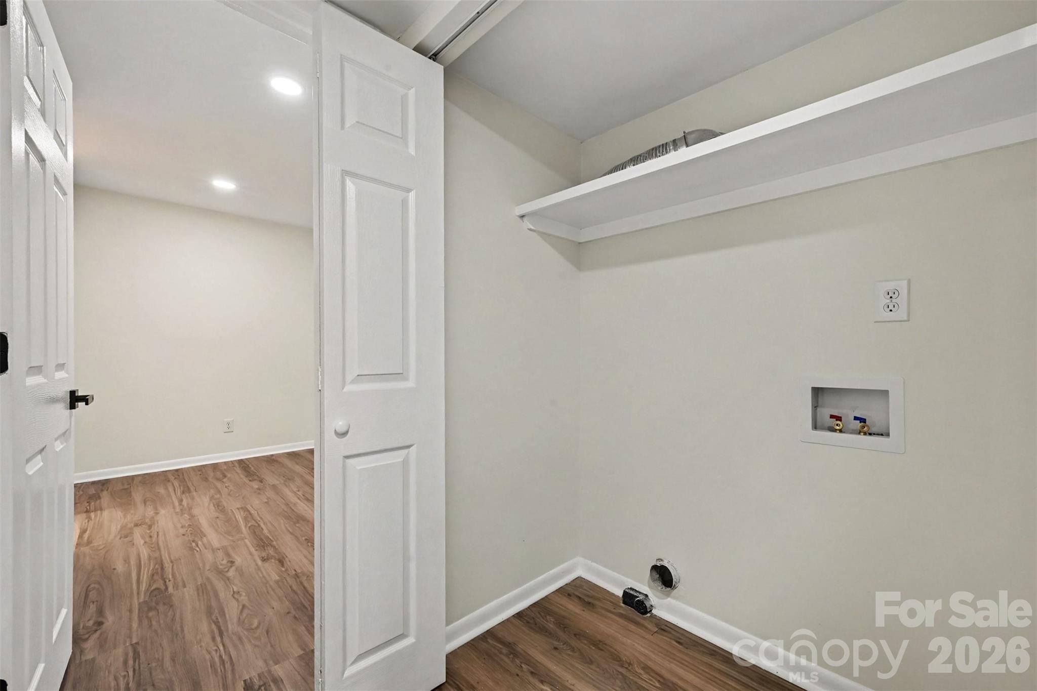 8027 Cedar Glen Drive — Charlotte