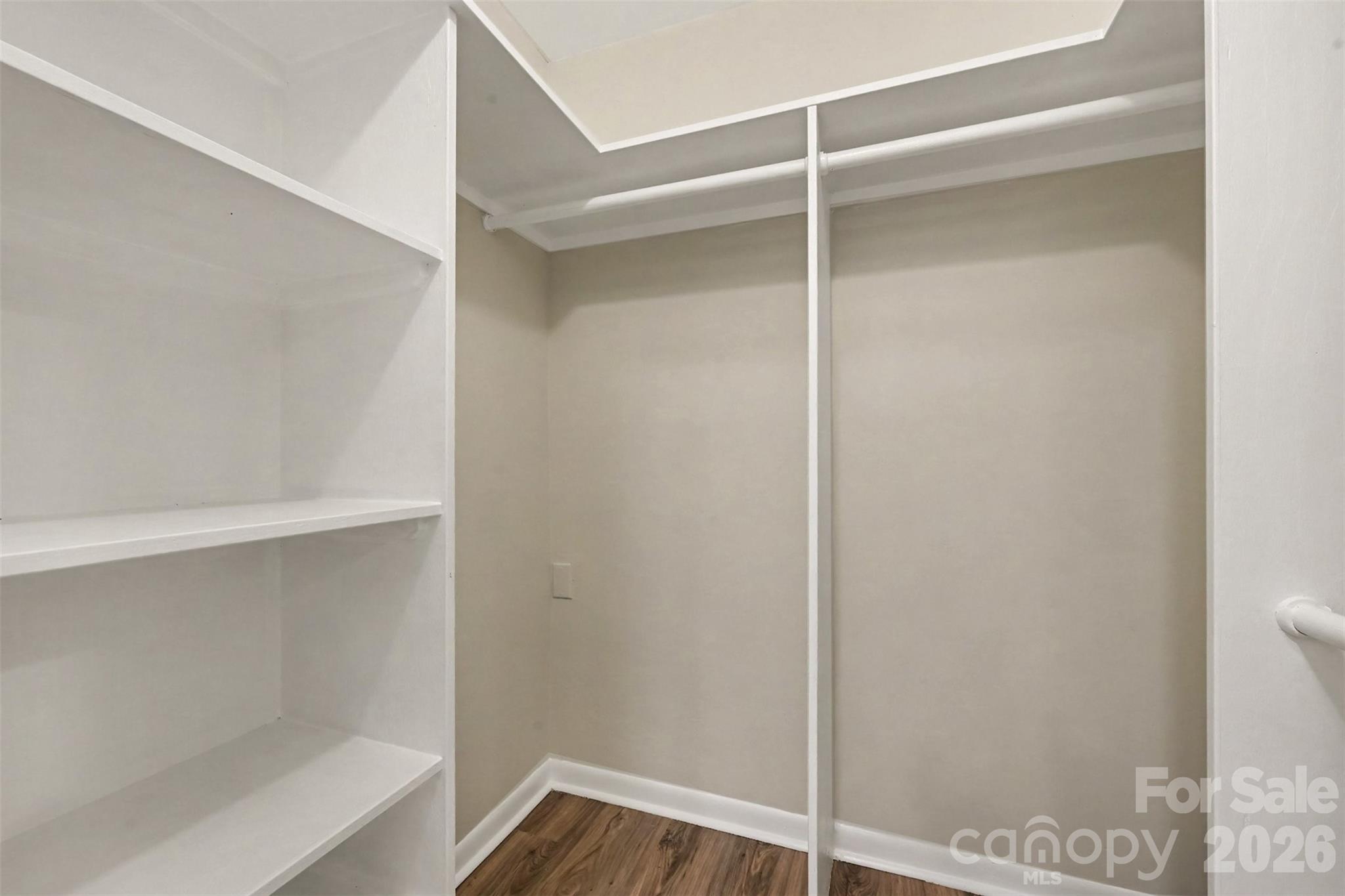 8027 Cedar Glen Drive — Charlotte