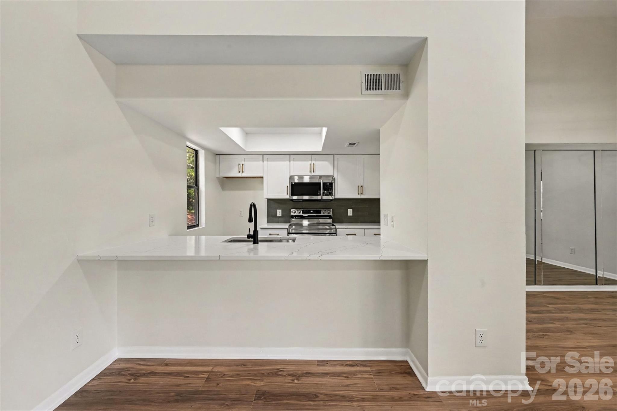 8027 Cedar Glen Drive — Charlotte