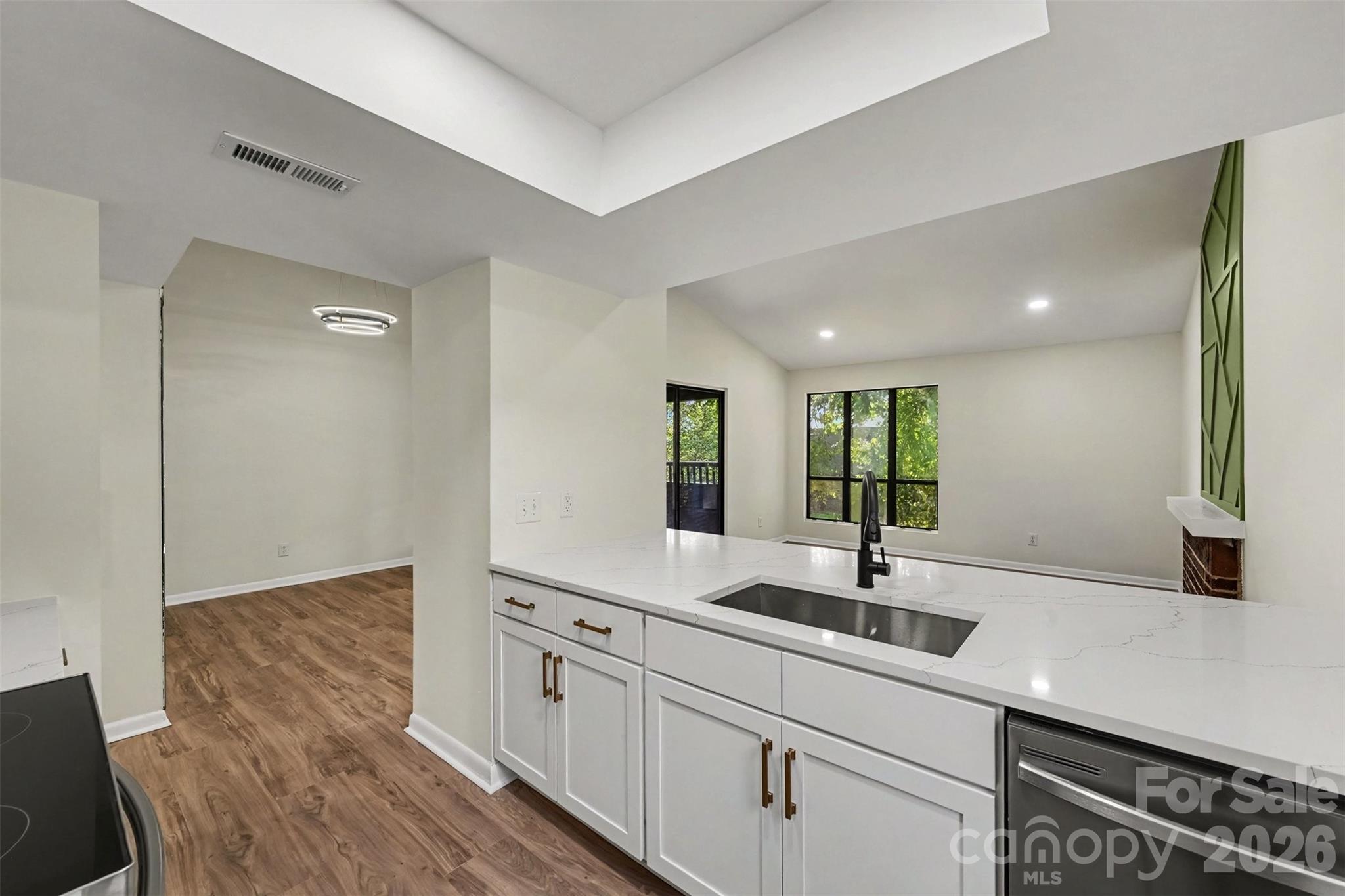 8027 Cedar Glen Drive — Charlotte