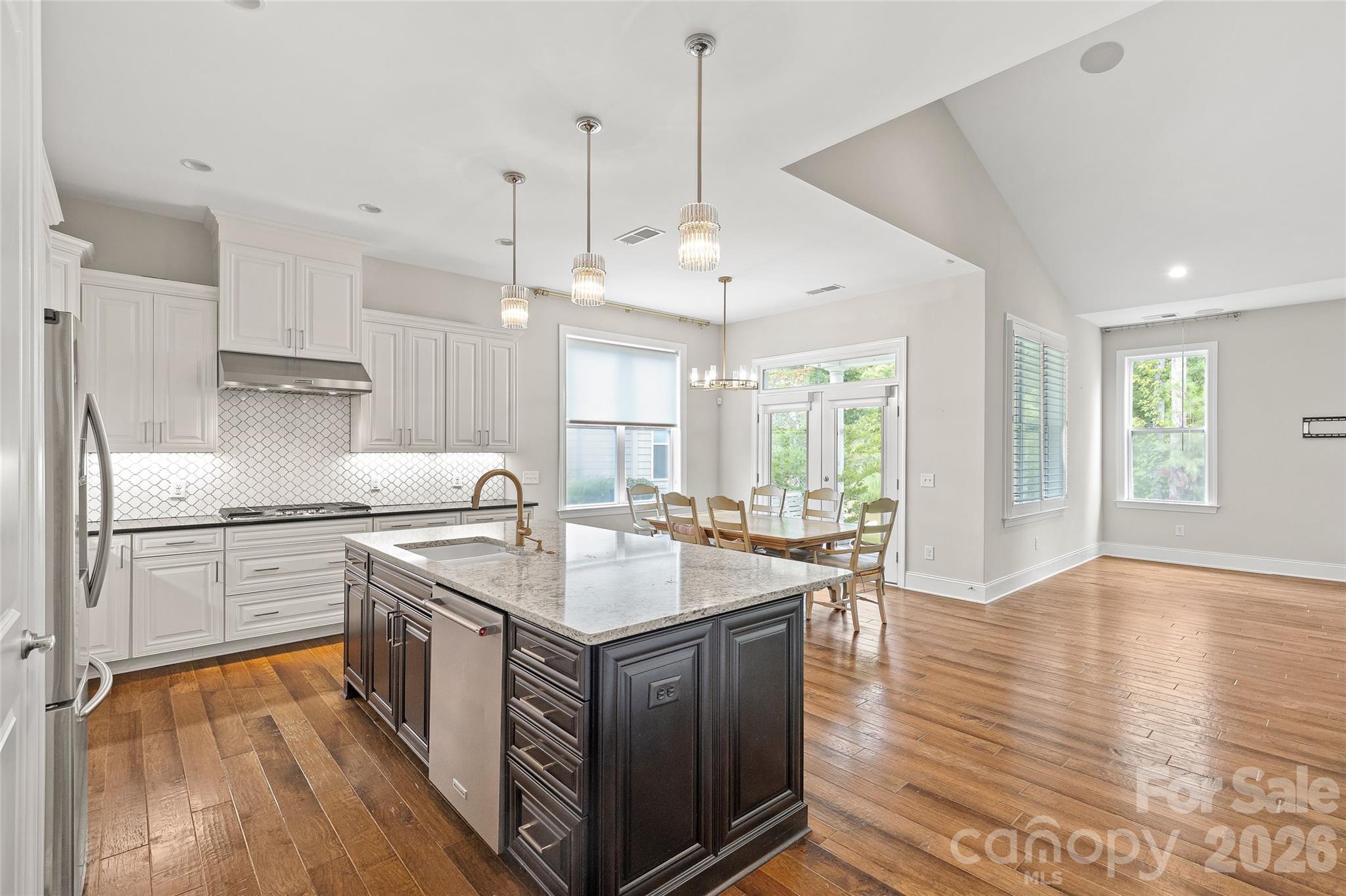 17232 Coves Edge Lane — Charlotte