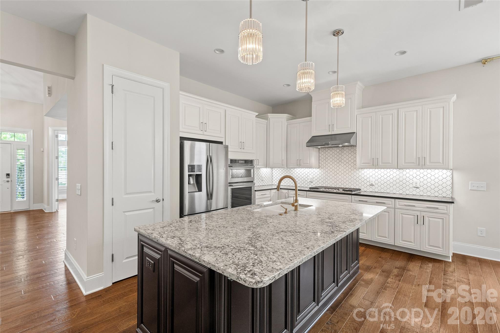 17232 Coves Edge Lane — Charlotte