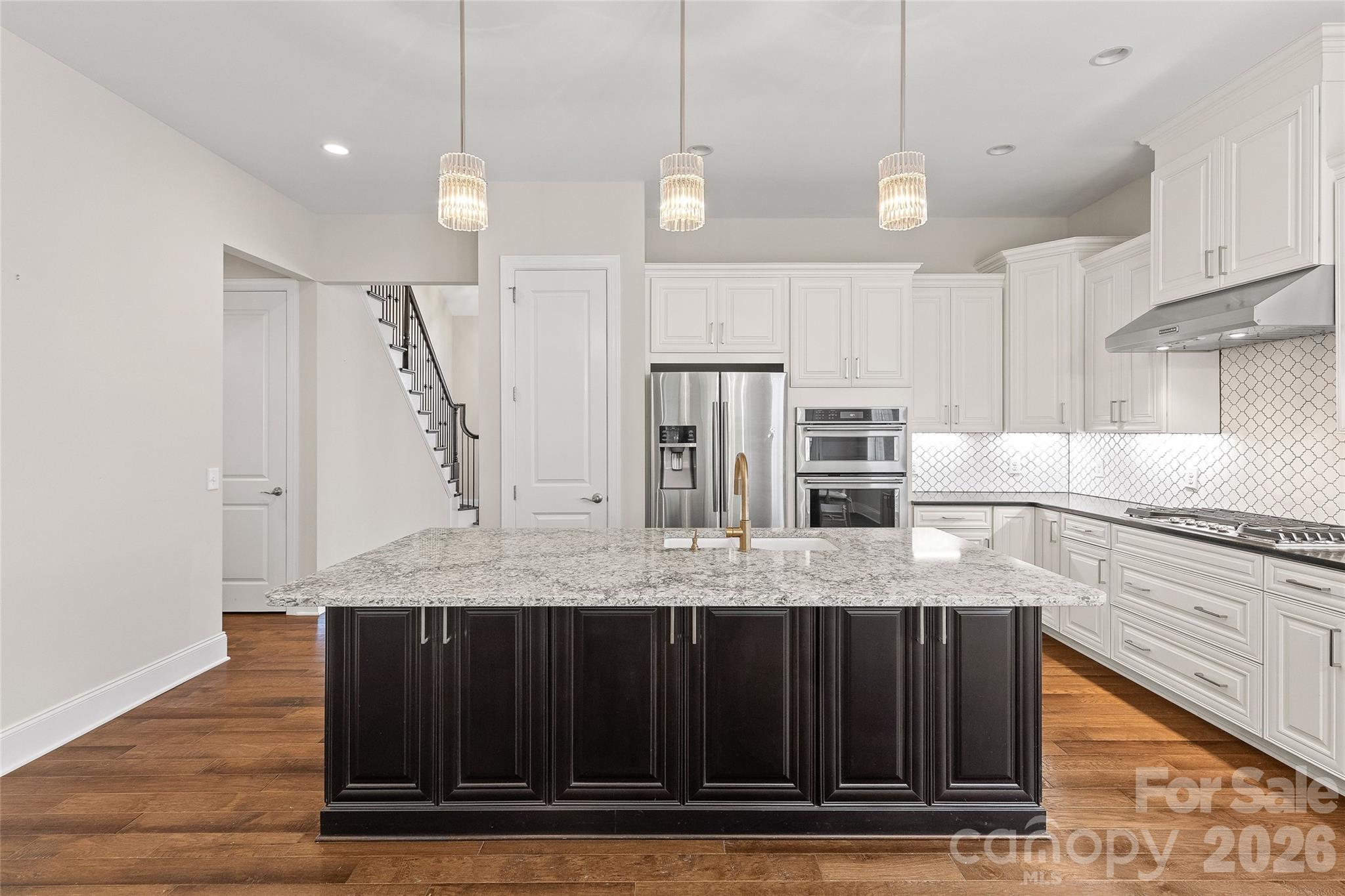 17232 Coves Edge Lane — Charlotte