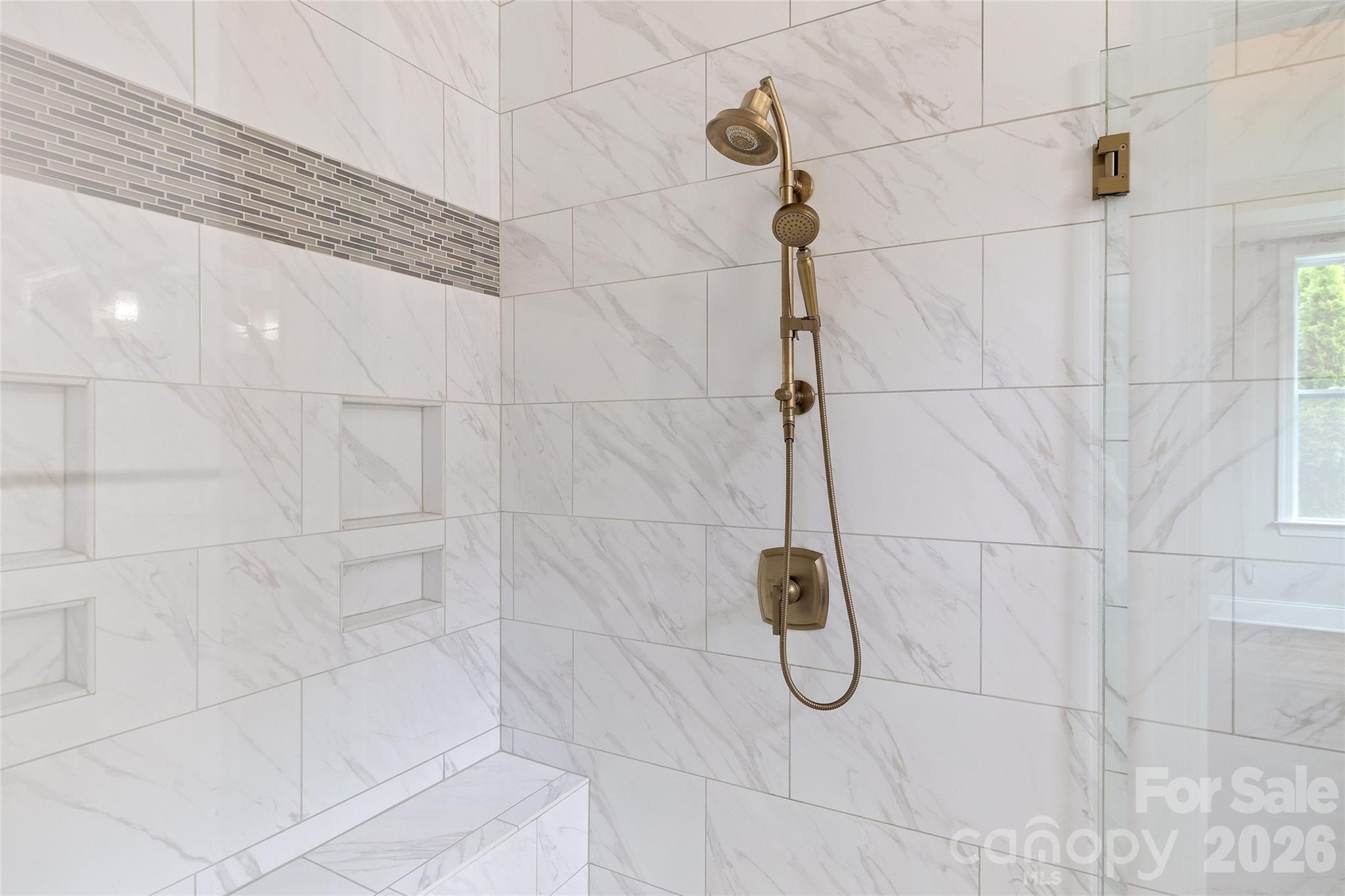 17232 Coves Edge Lane — Charlotte