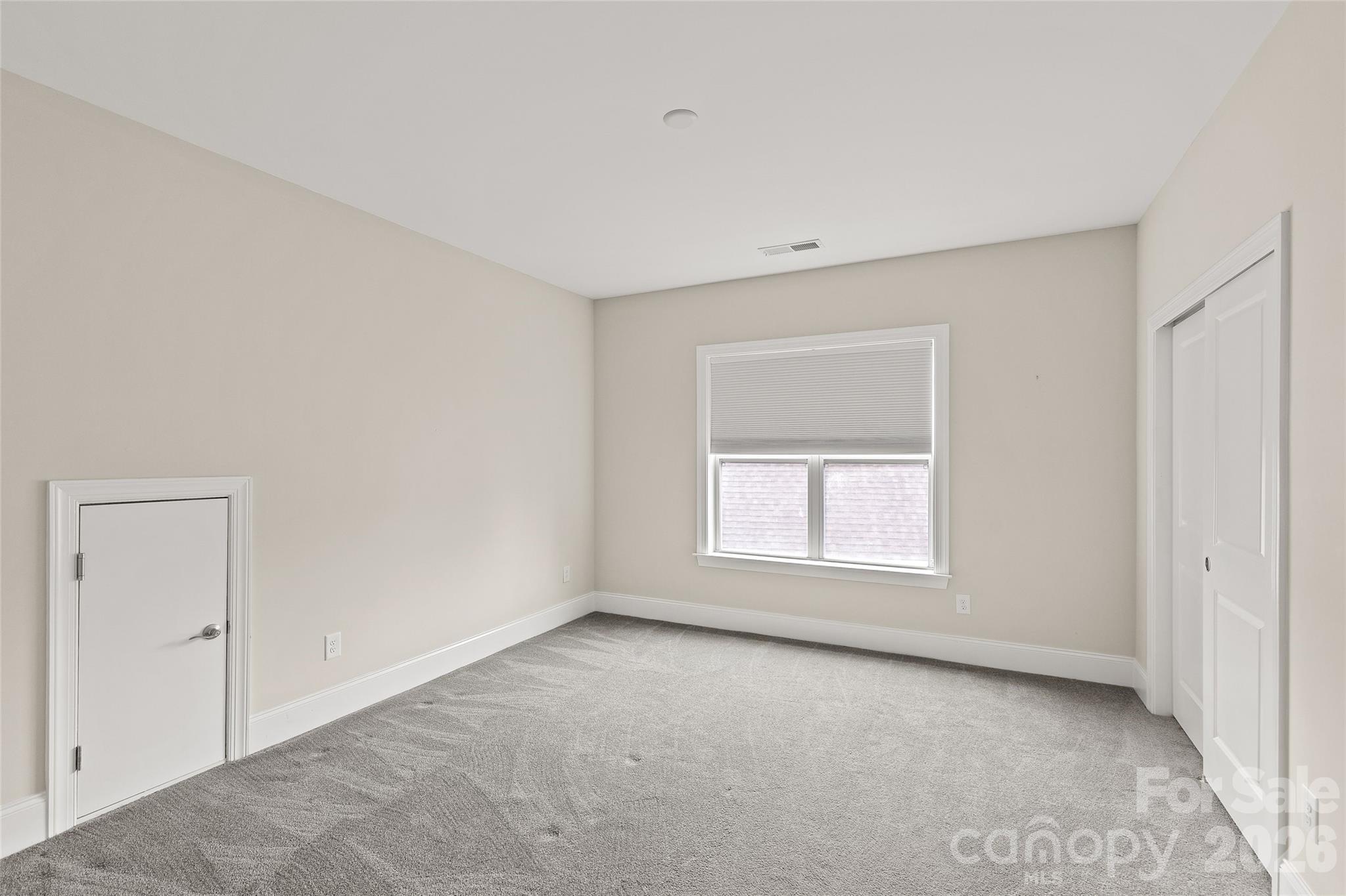 17232 Coves Edge Lane — Charlotte