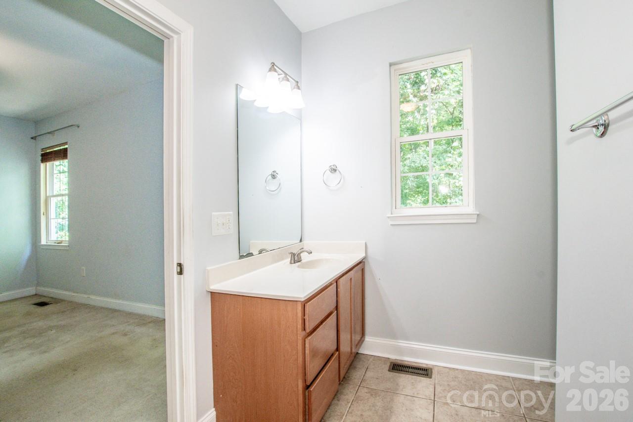 127 Wood Acre Drive — Mooresville