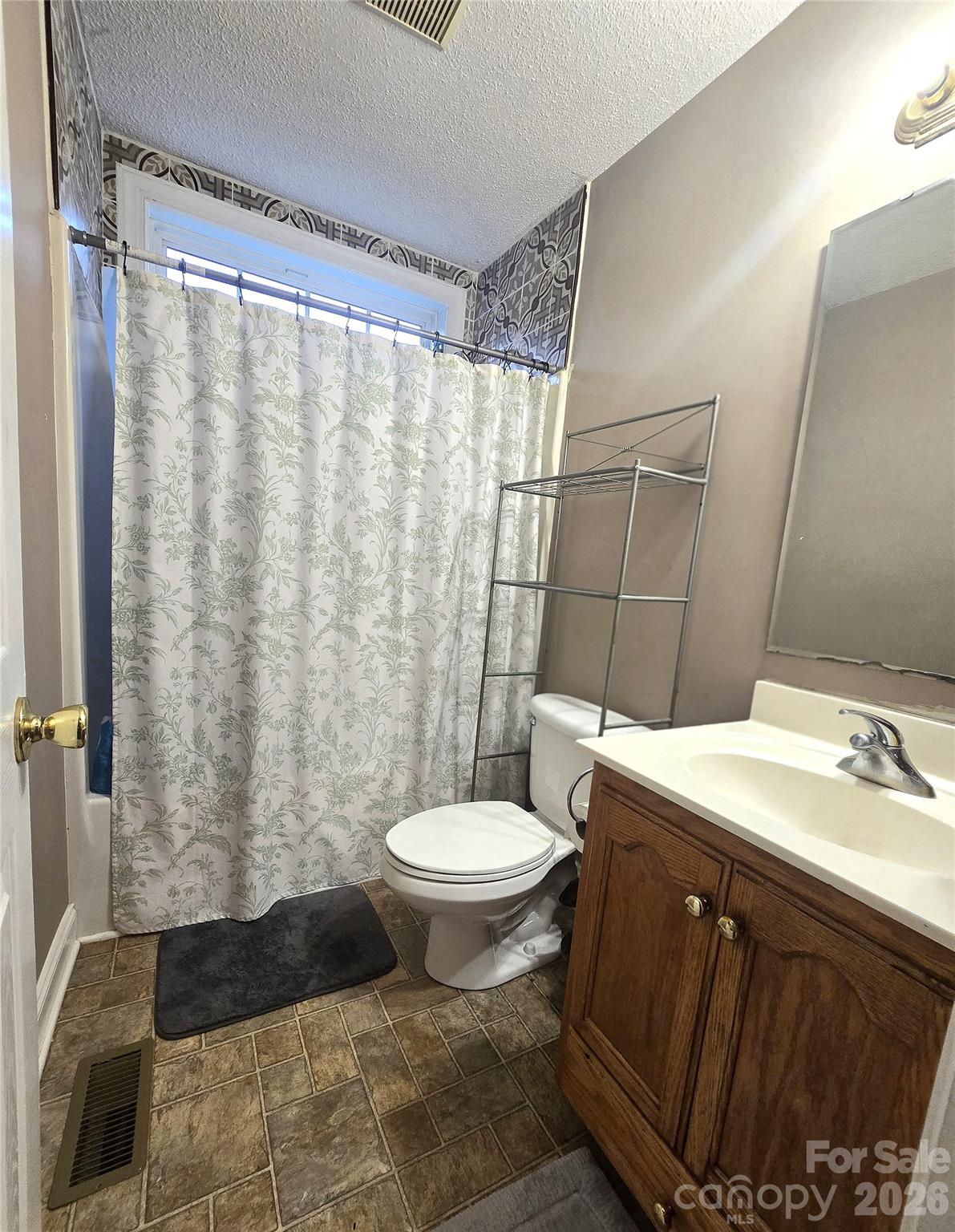 110 Mill Creek Drive — Kings Mountain
