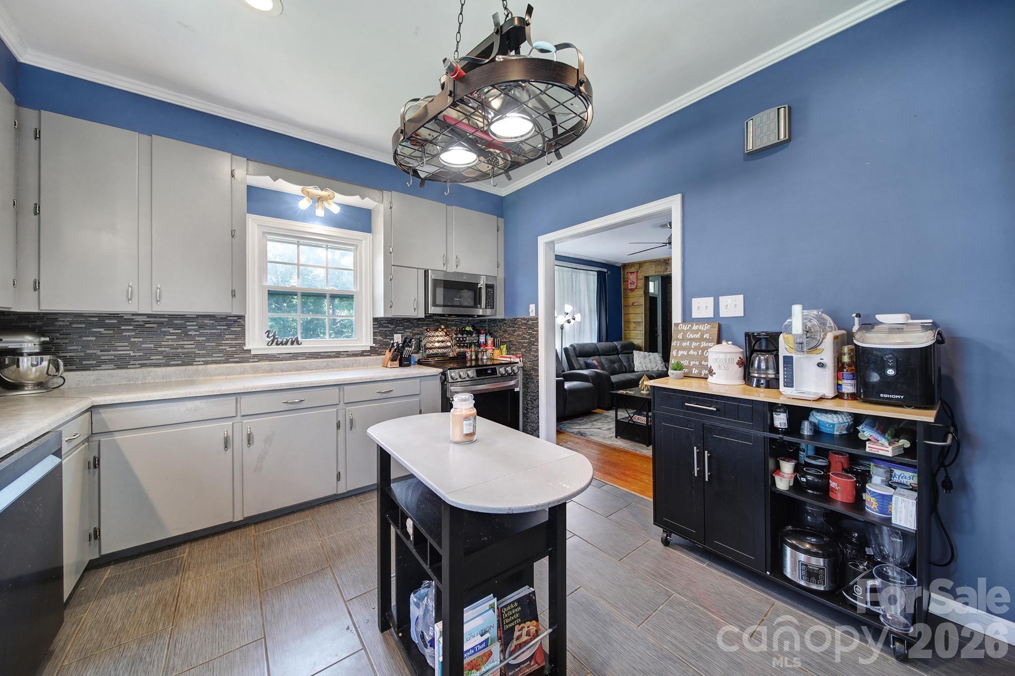 14 Argonne Avenue — Great Falls
