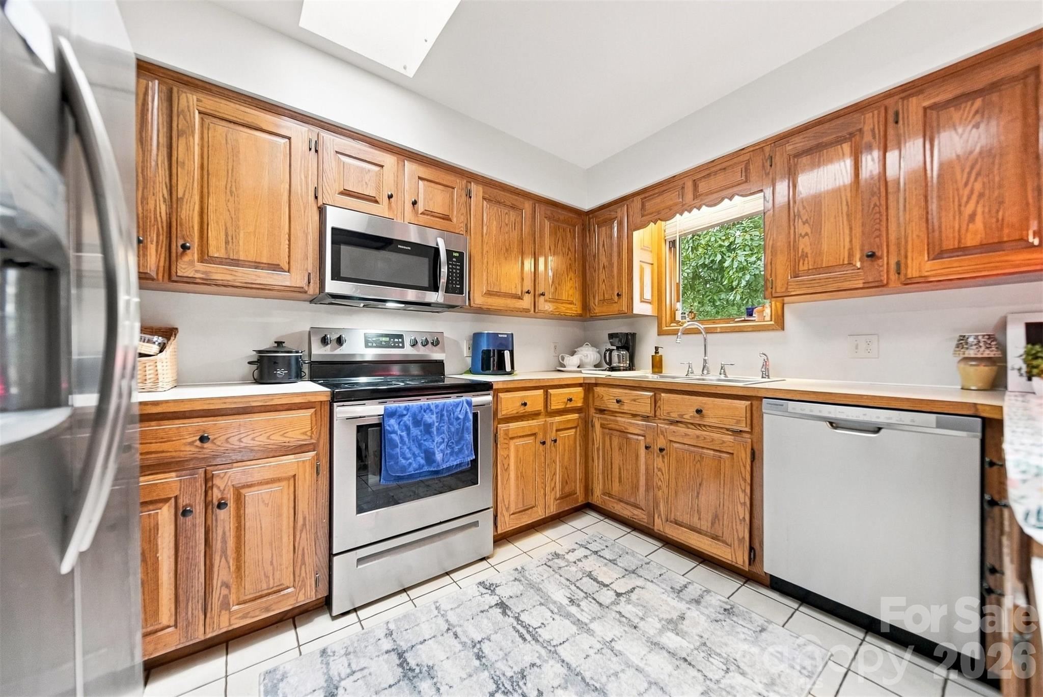 512 Garrou Avenue SE — Valdese