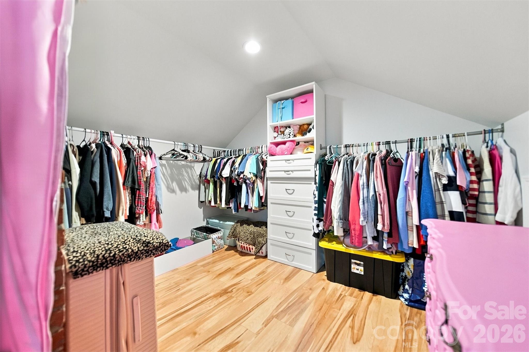 512 Garrou Avenue SE — Valdese