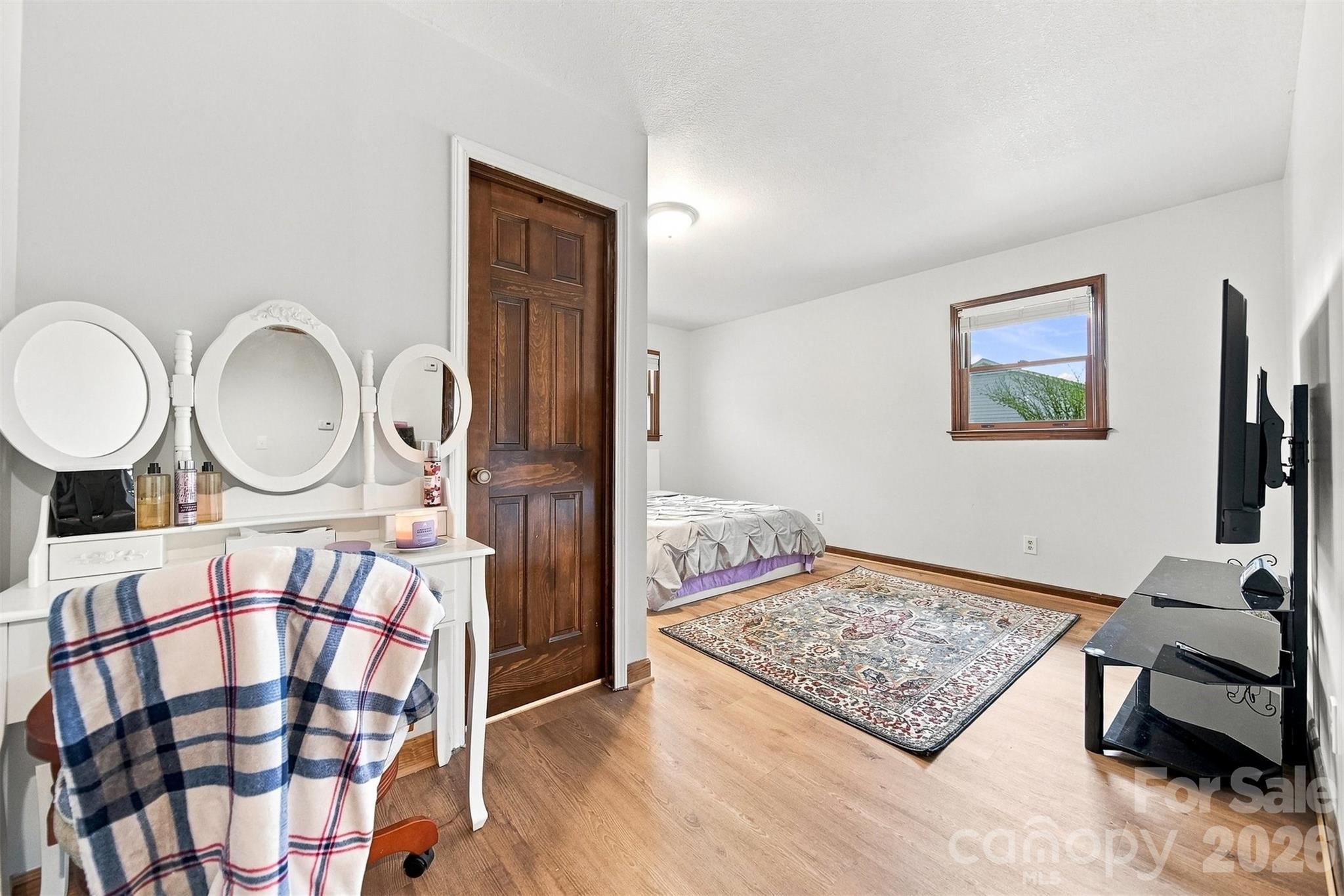512 Garrou Avenue SE — Valdese
