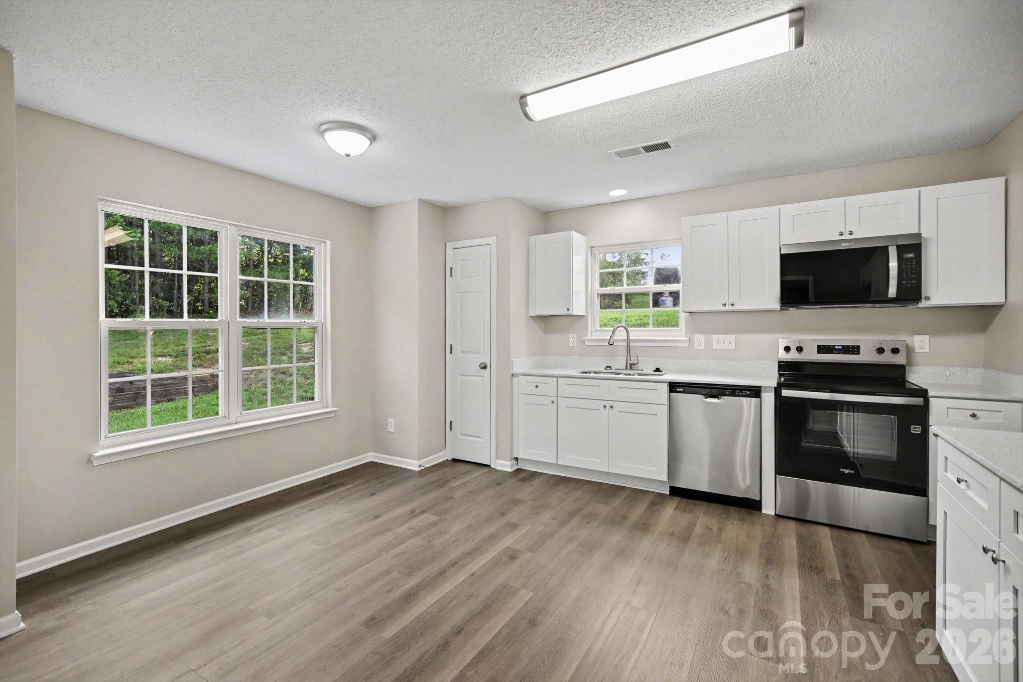 10220 Seedling Lane — Charlotte