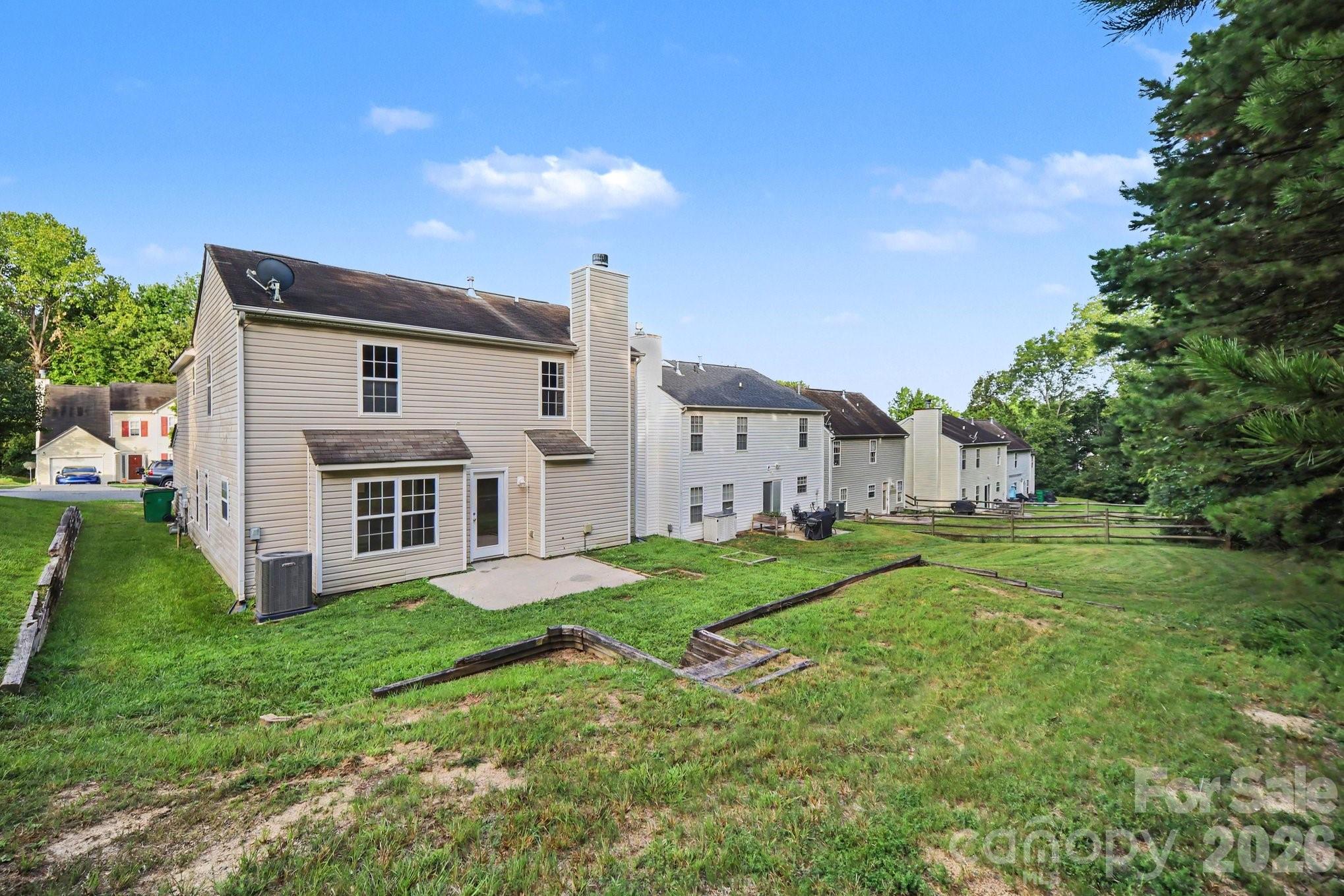 10220 Seedling Lane — Charlotte