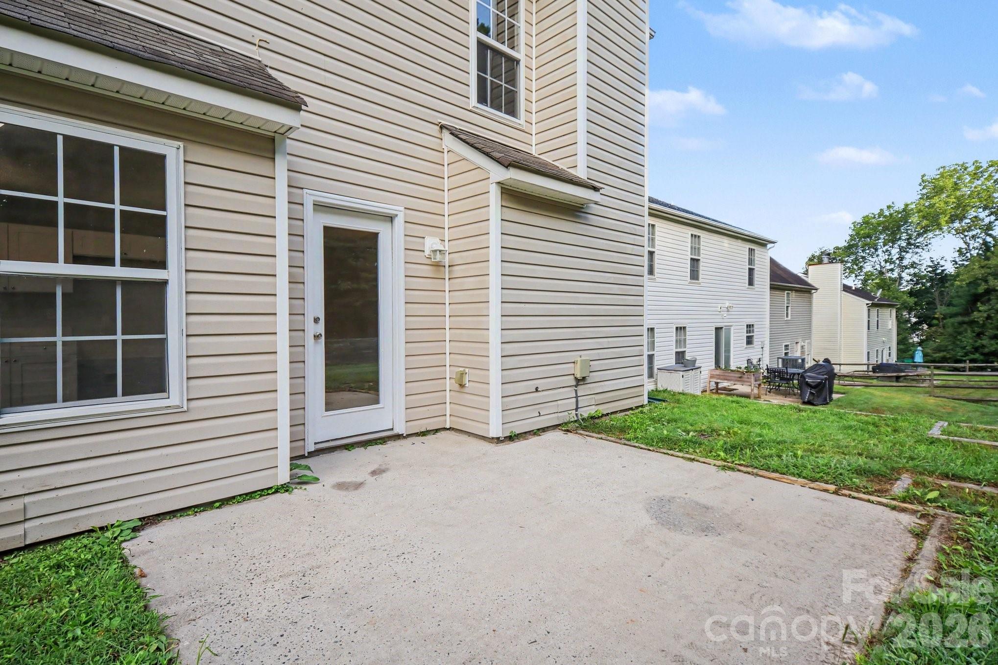 10220 Seedling Lane — Charlotte