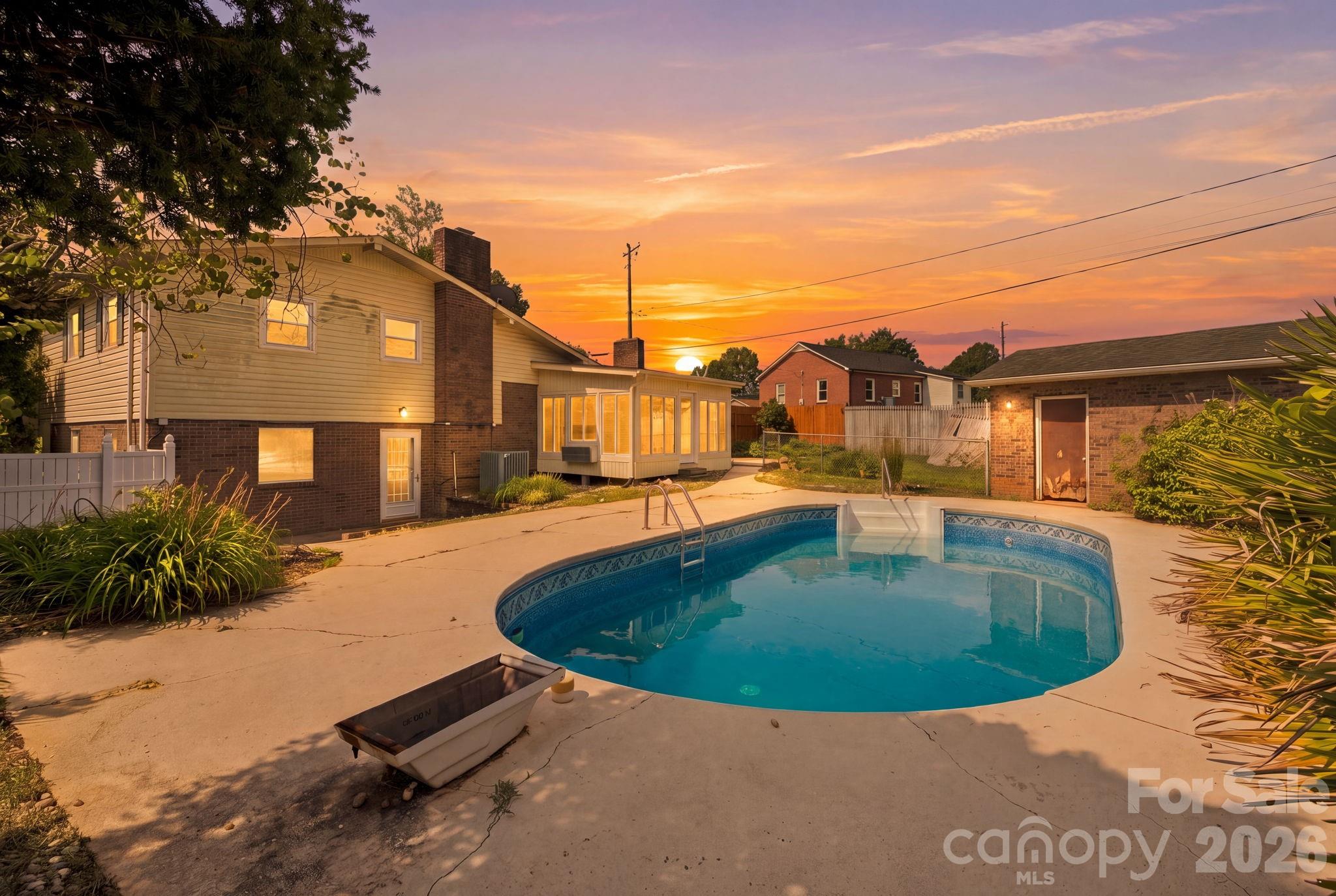 19 Pj Mcree Road — Maiden