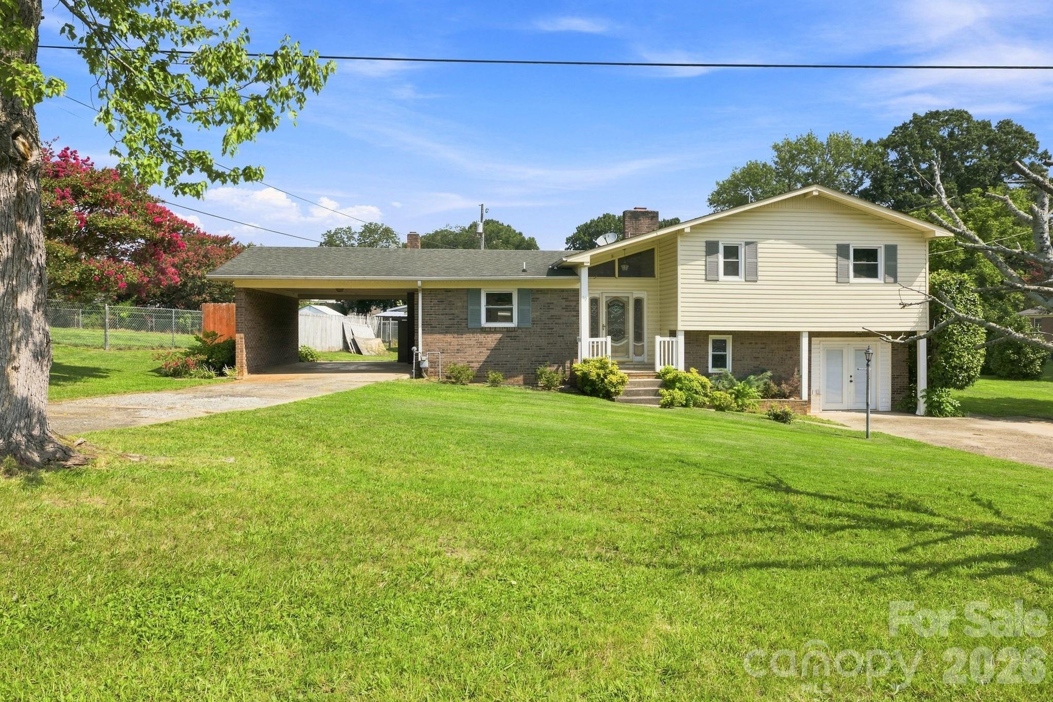 19 Pj Mcree Road — Maiden