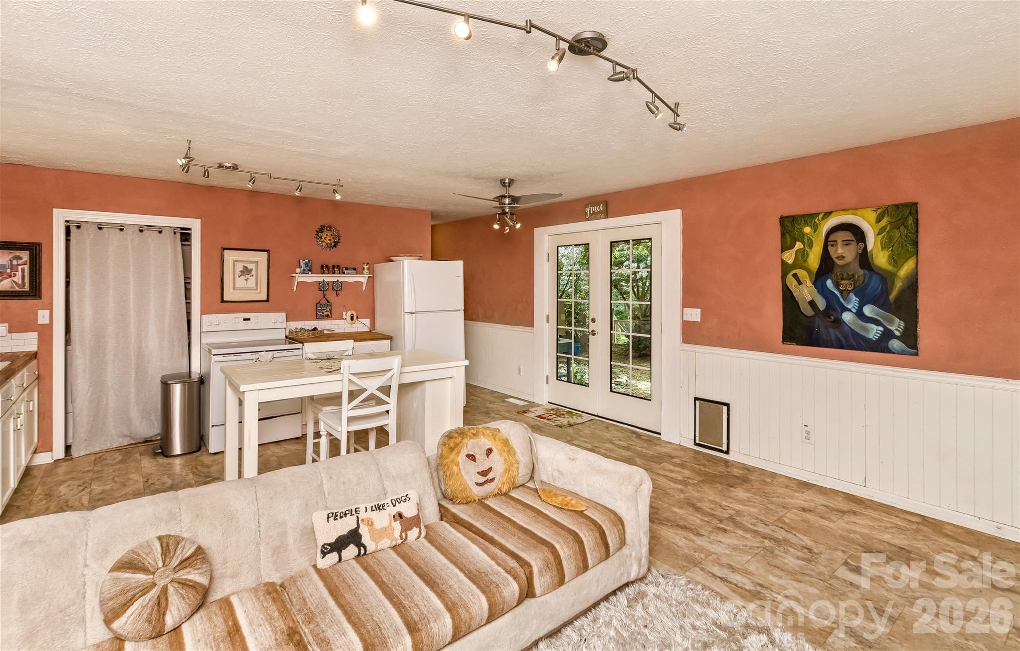 136 Flynn Branch Road — Fletcher
