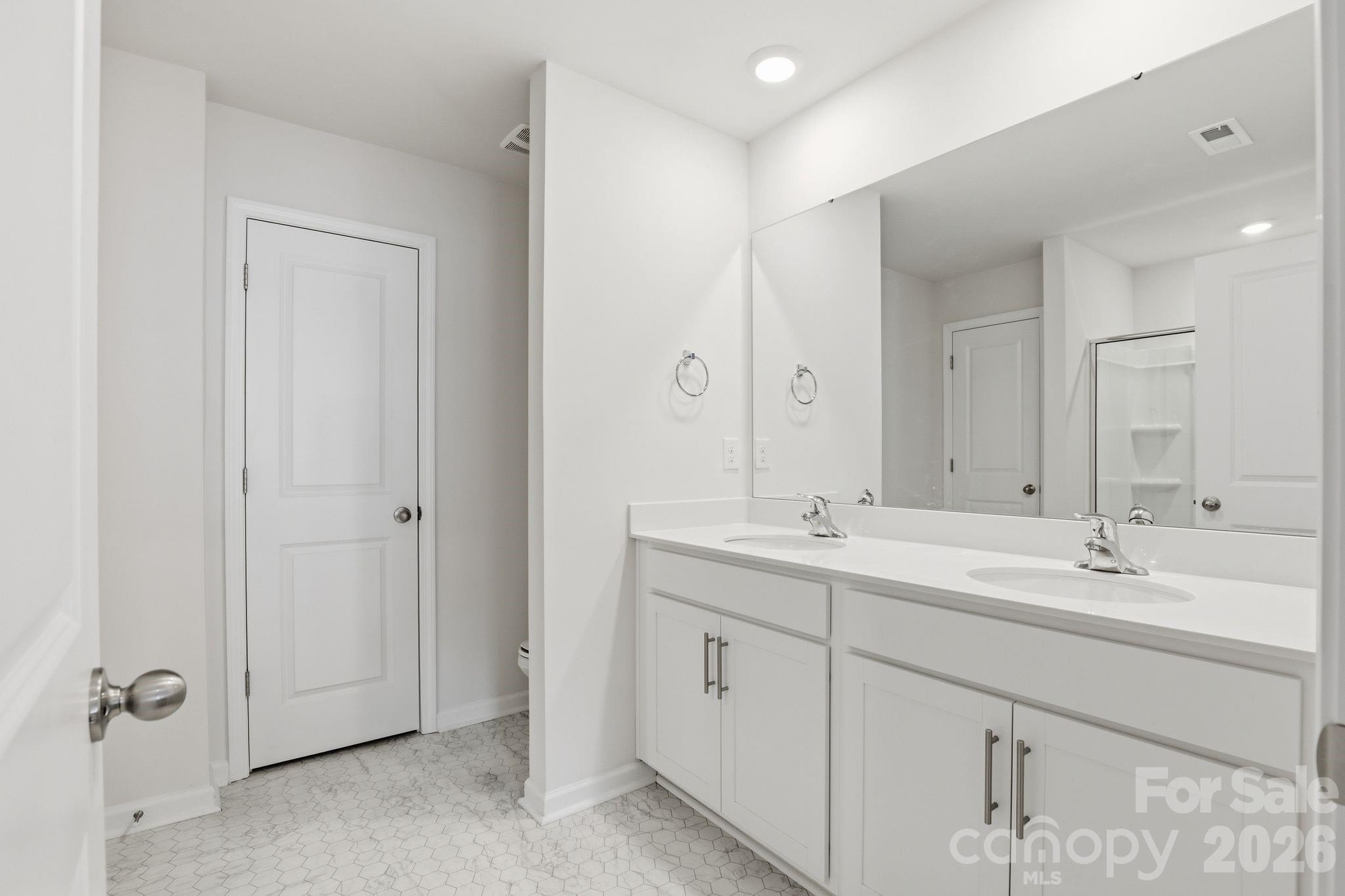 7109 N Mills Road — Charlotte