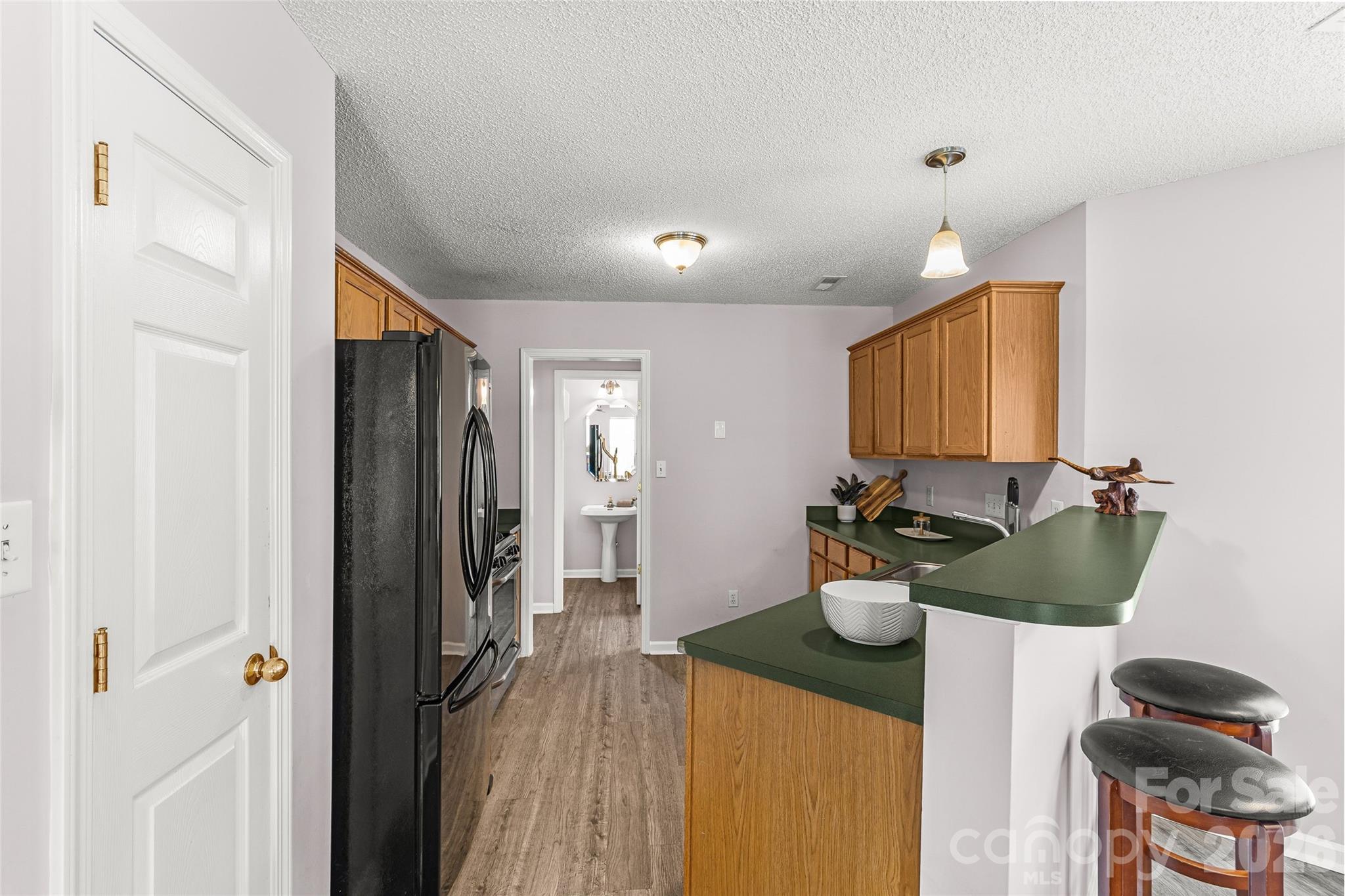 3042 Wyntree Court — Matthews