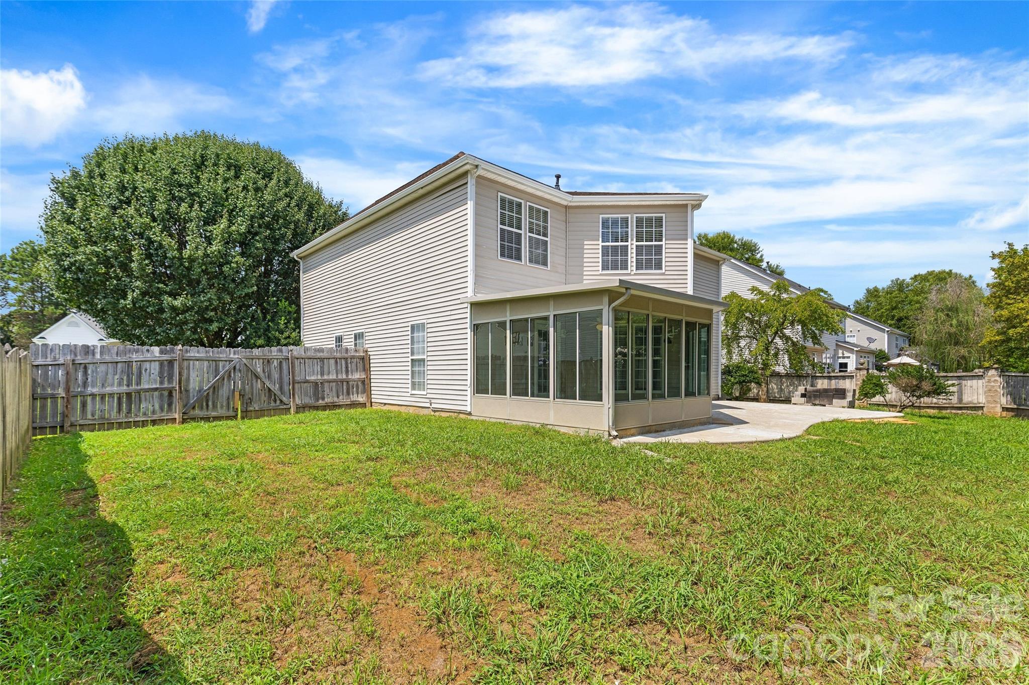 3042 Wyntree Court — Matthews