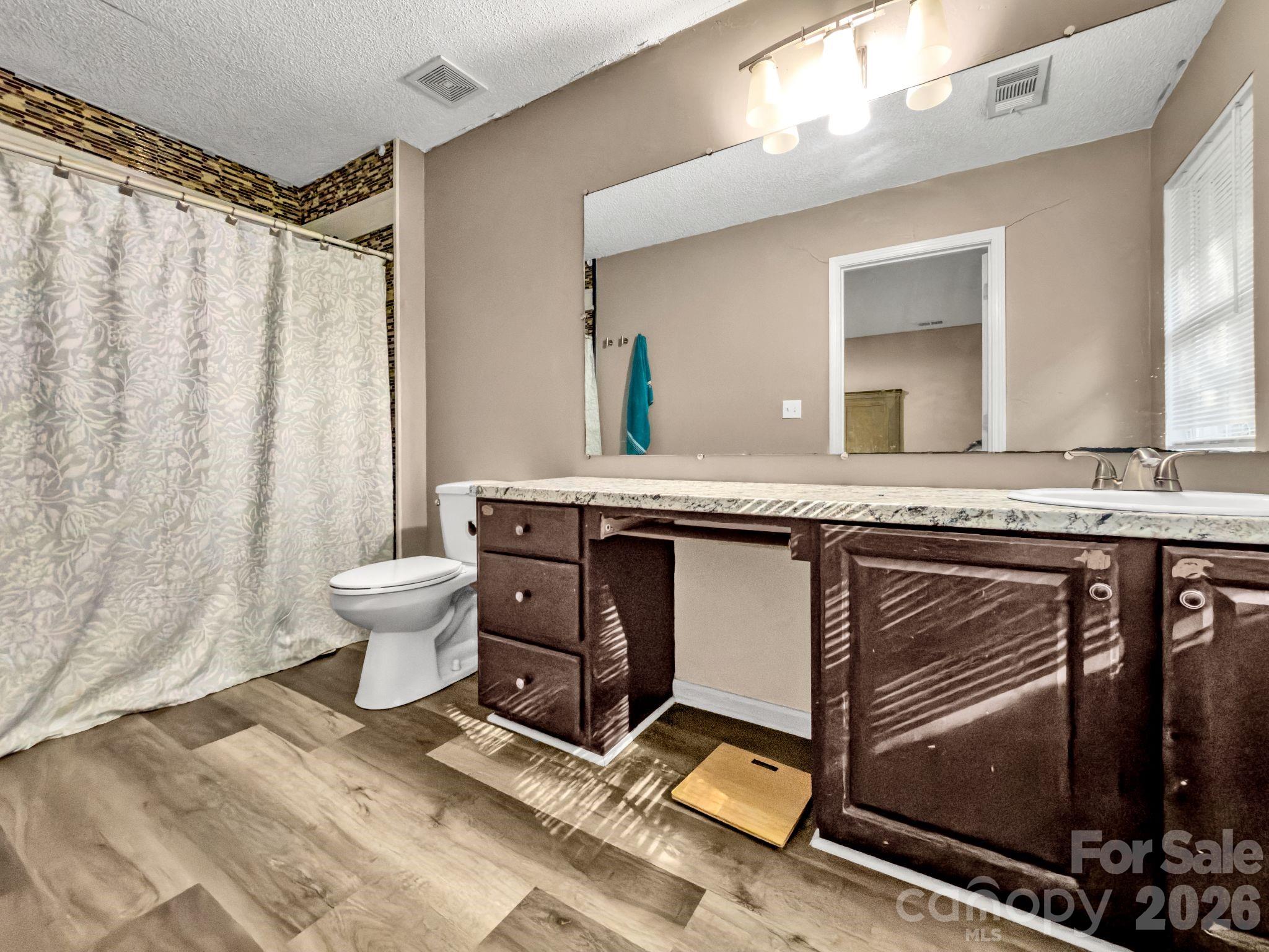 1636 Cedar Terrace Drive — Lancaster