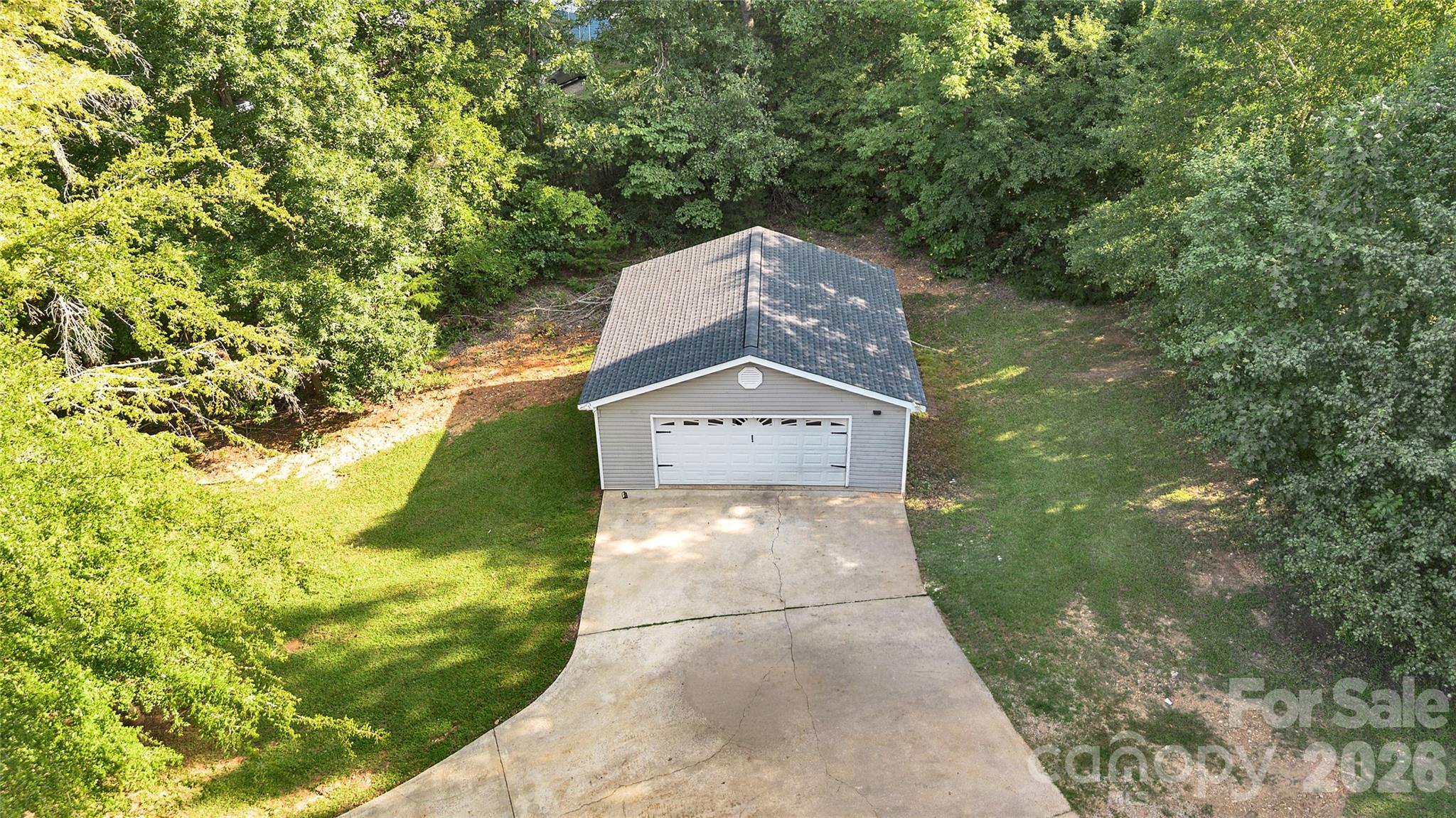 1636 Cedar Terrace Drive — Lancaster
