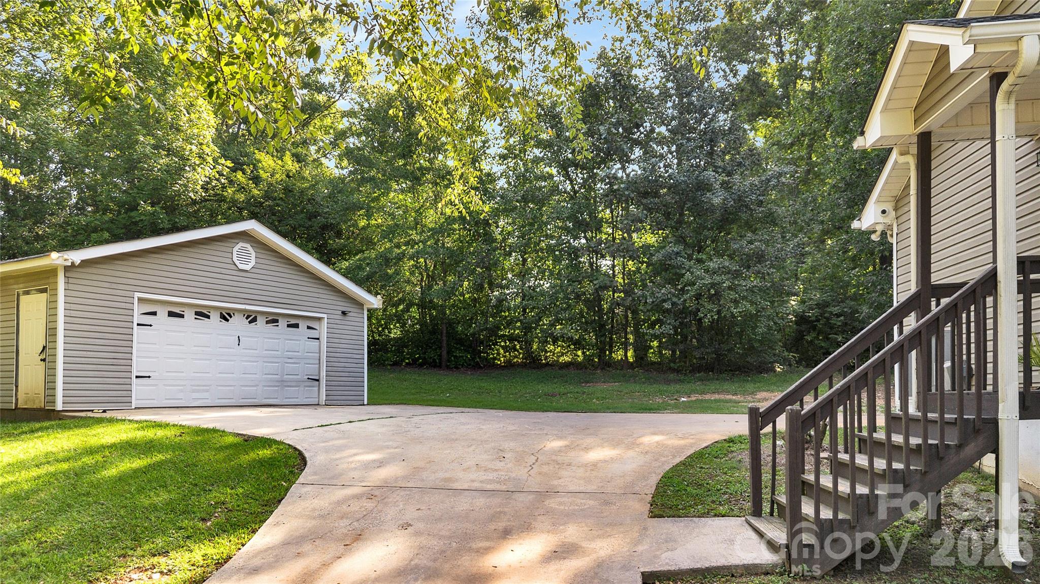 1636 Cedar Terrace Drive — Lancaster