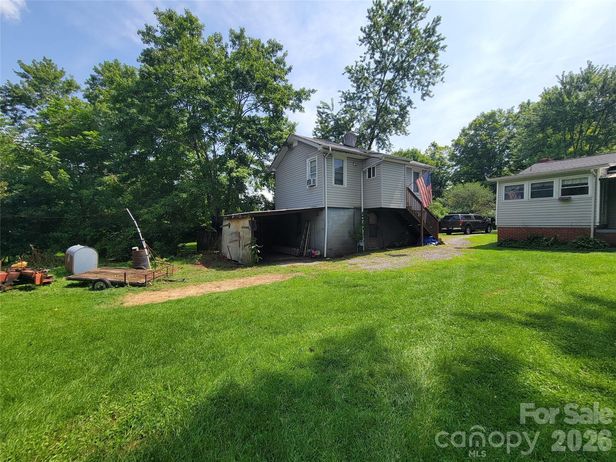 678 Brown Avenue — Waynesville