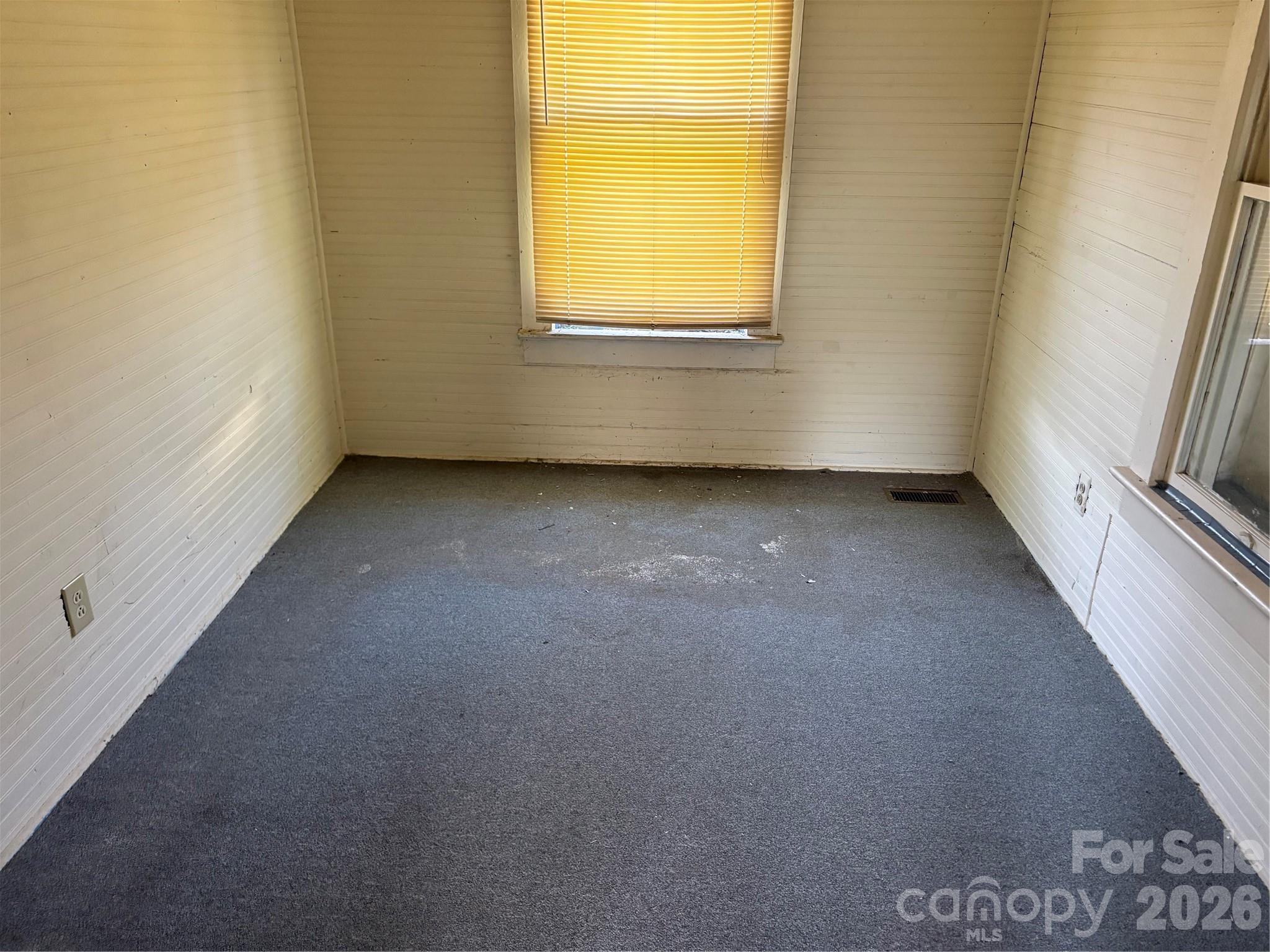 1306 Salem Road — Morganton