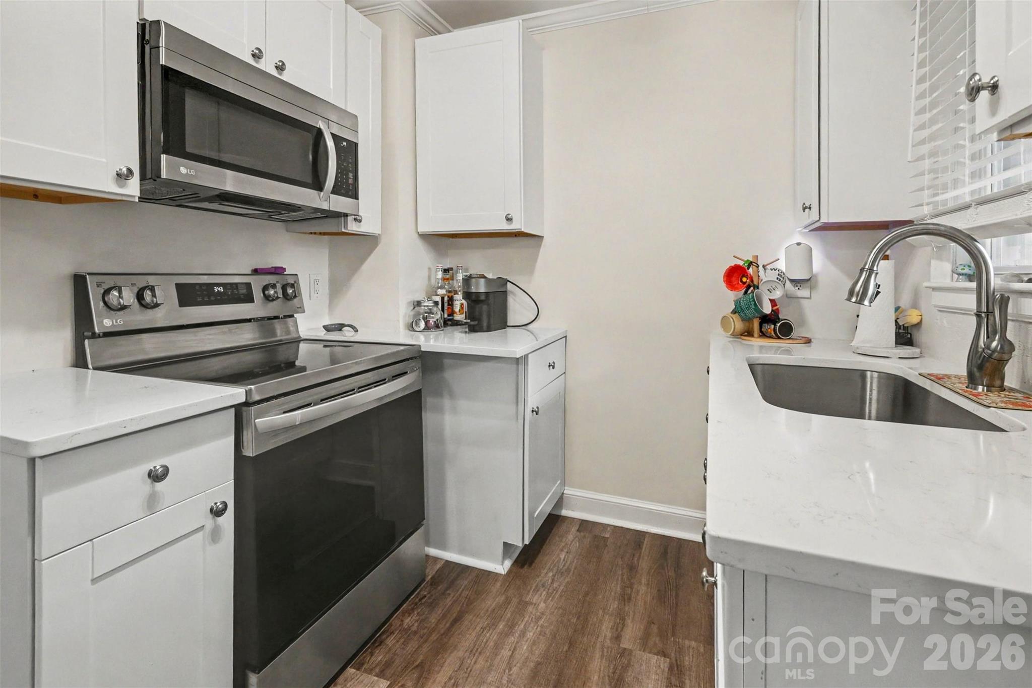 405 Killian Avenue — Mount Holly
