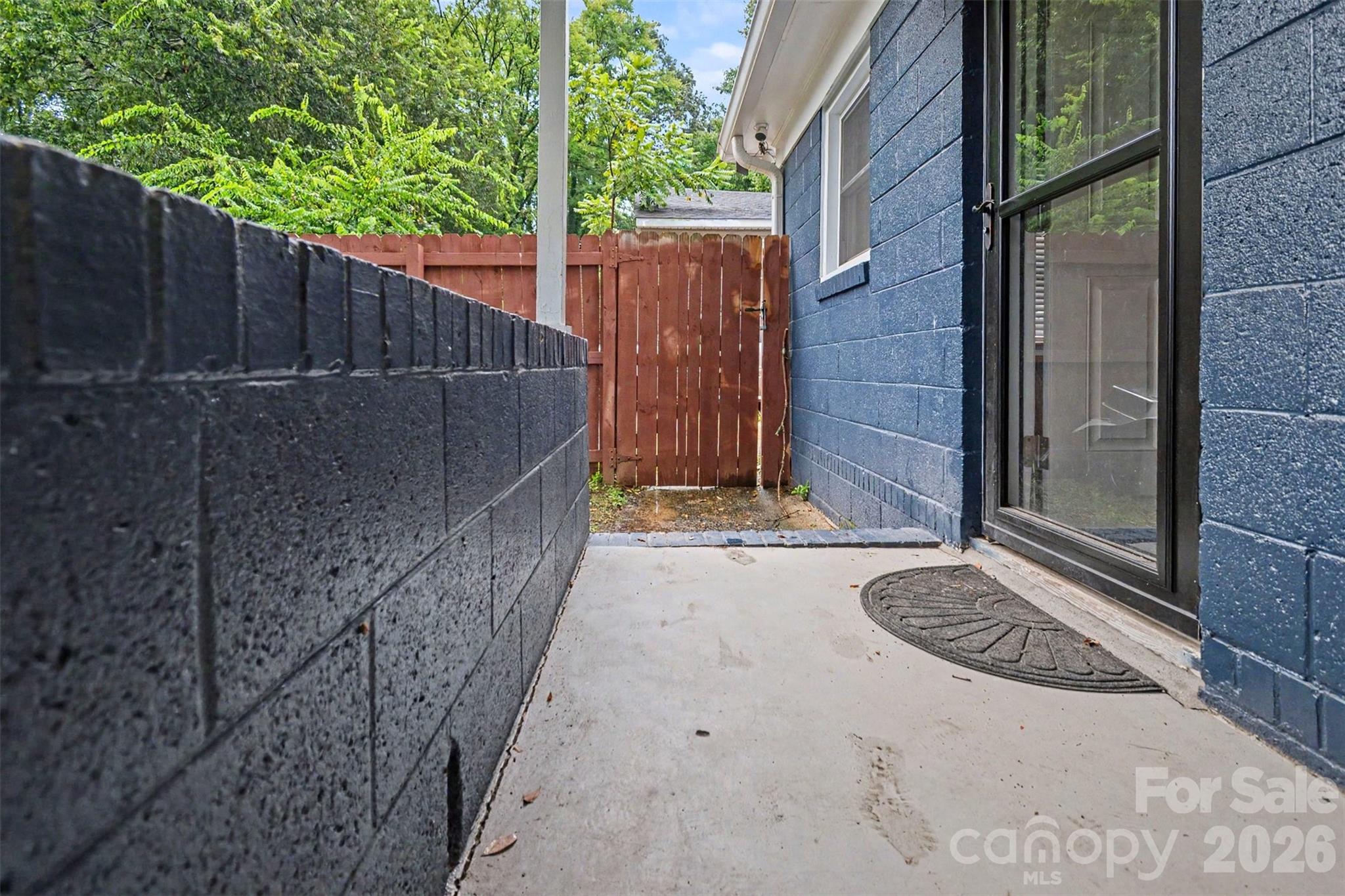 405 Killian Avenue — Mount Holly