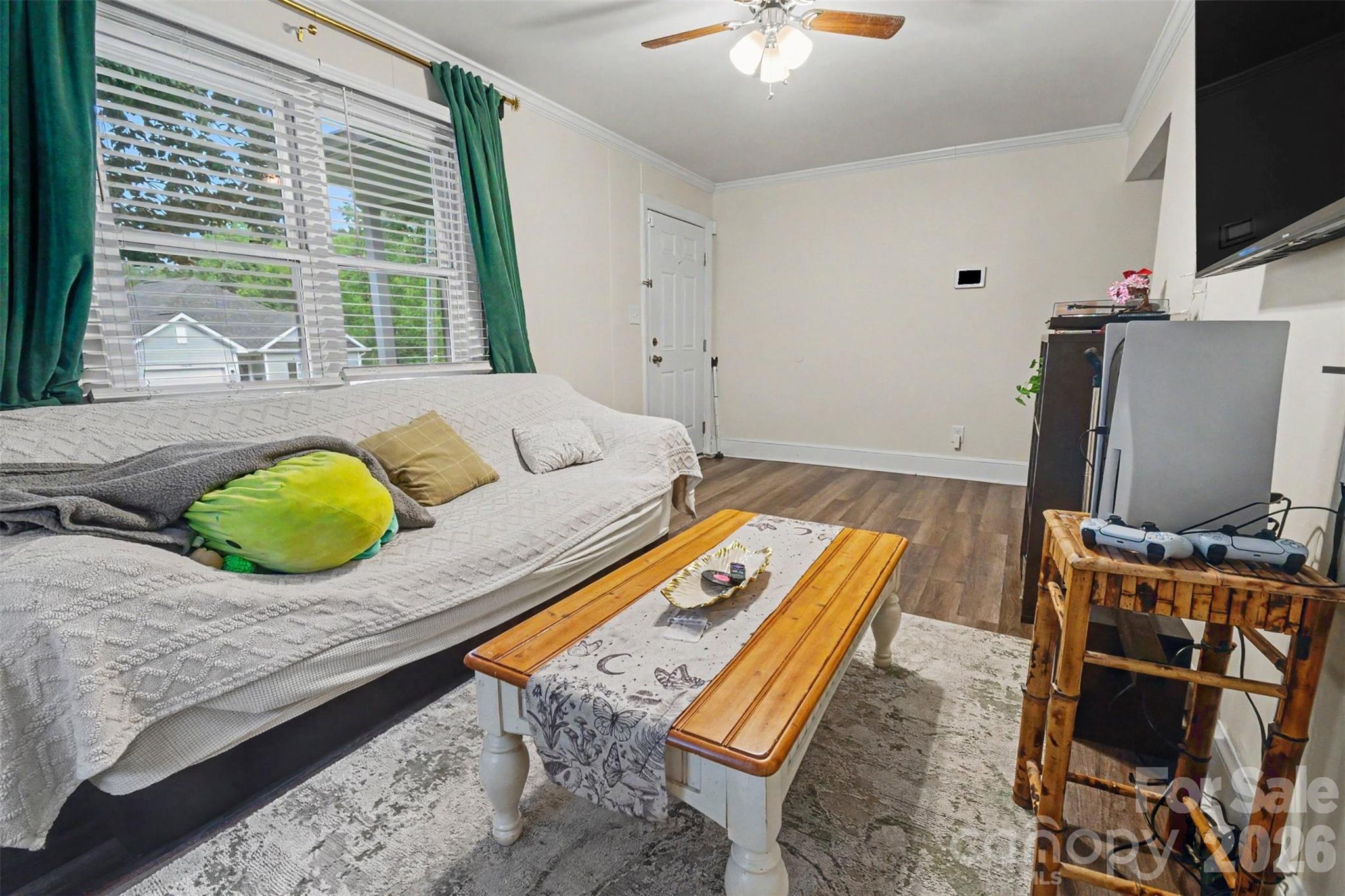 405 Killian Avenue — Mount Holly