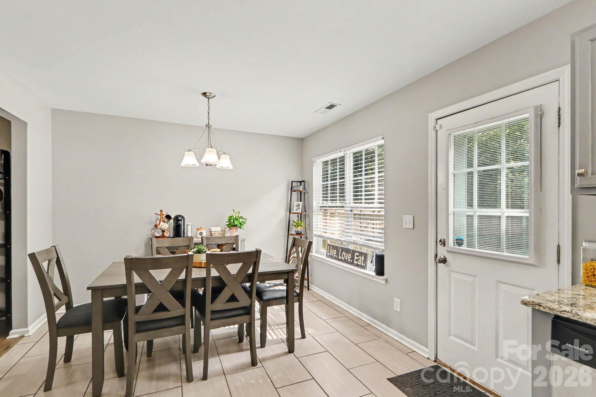 4732 Grasset Avenue — Charlotte